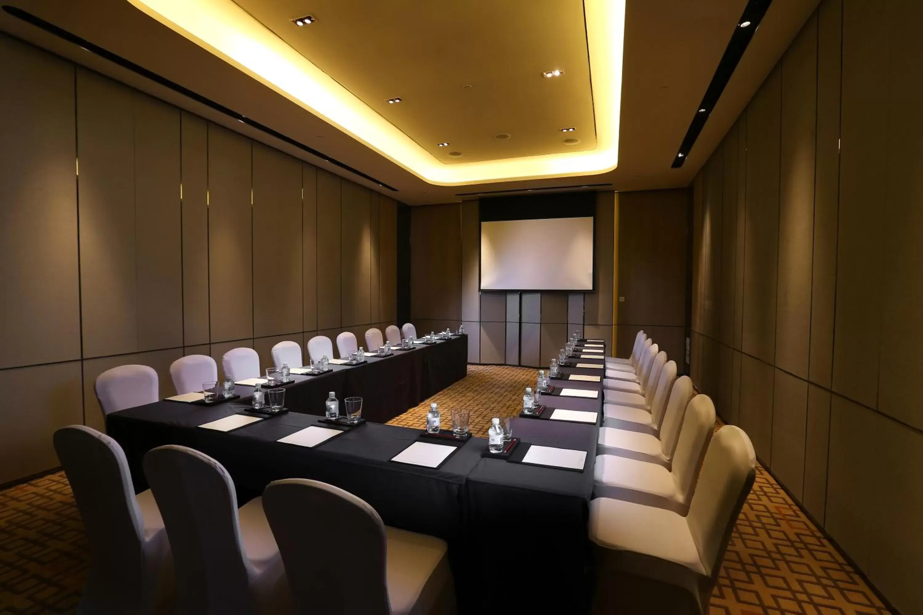 Meeting/conference room, Business Area/Conference Room in Grand Metropark Hotel Beijing