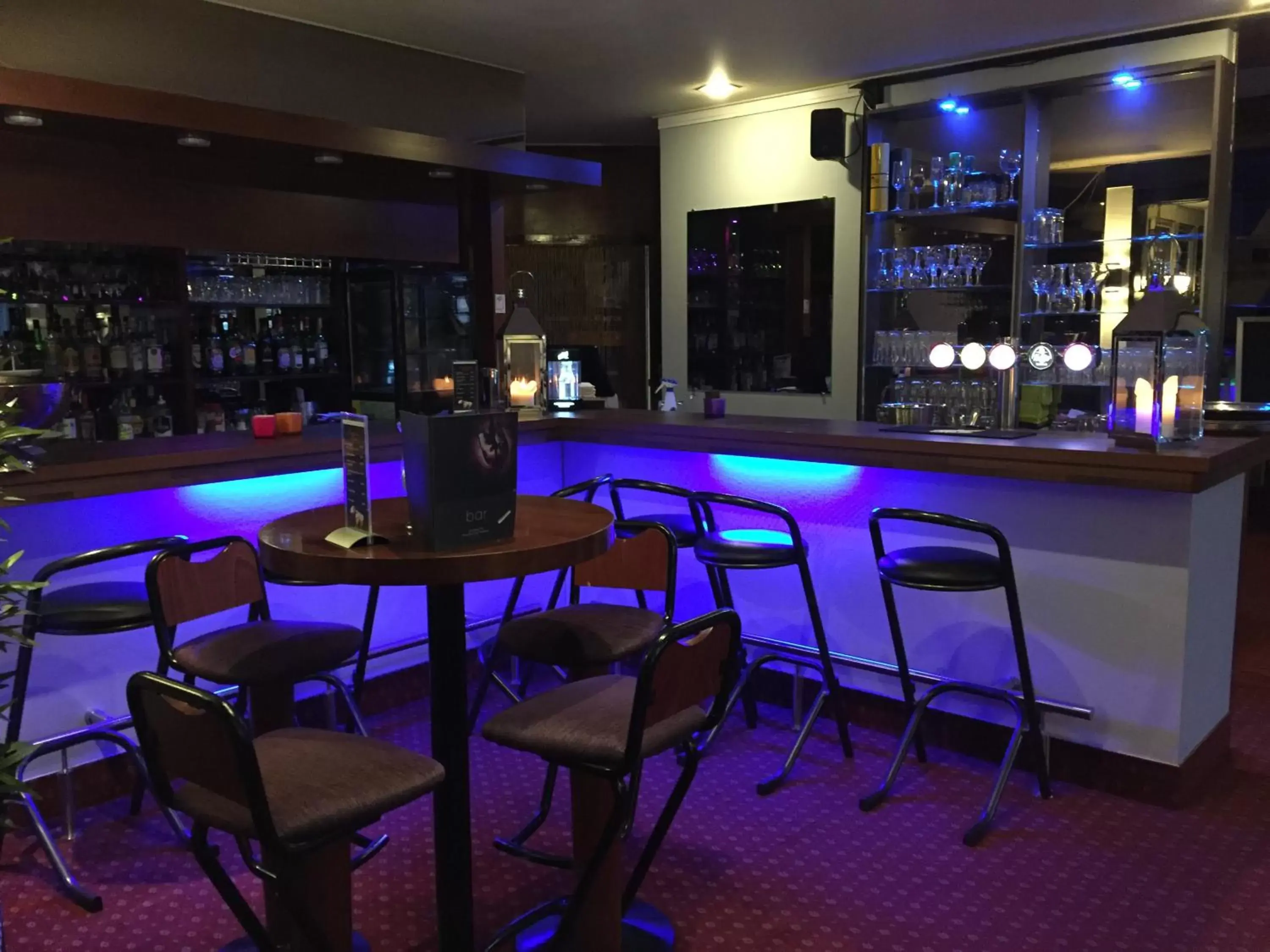 Lounge or bar in Globales Post Hotel & Wellness Lounge or bar in Globales Post Hotel & Wellness