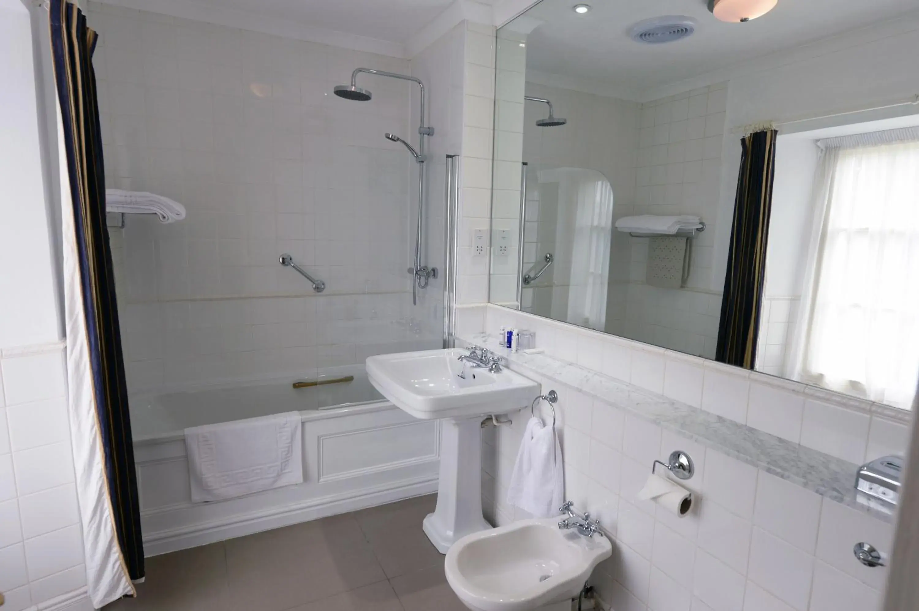 Bathroom in Best Western Lamphey Court Hotel and Spa