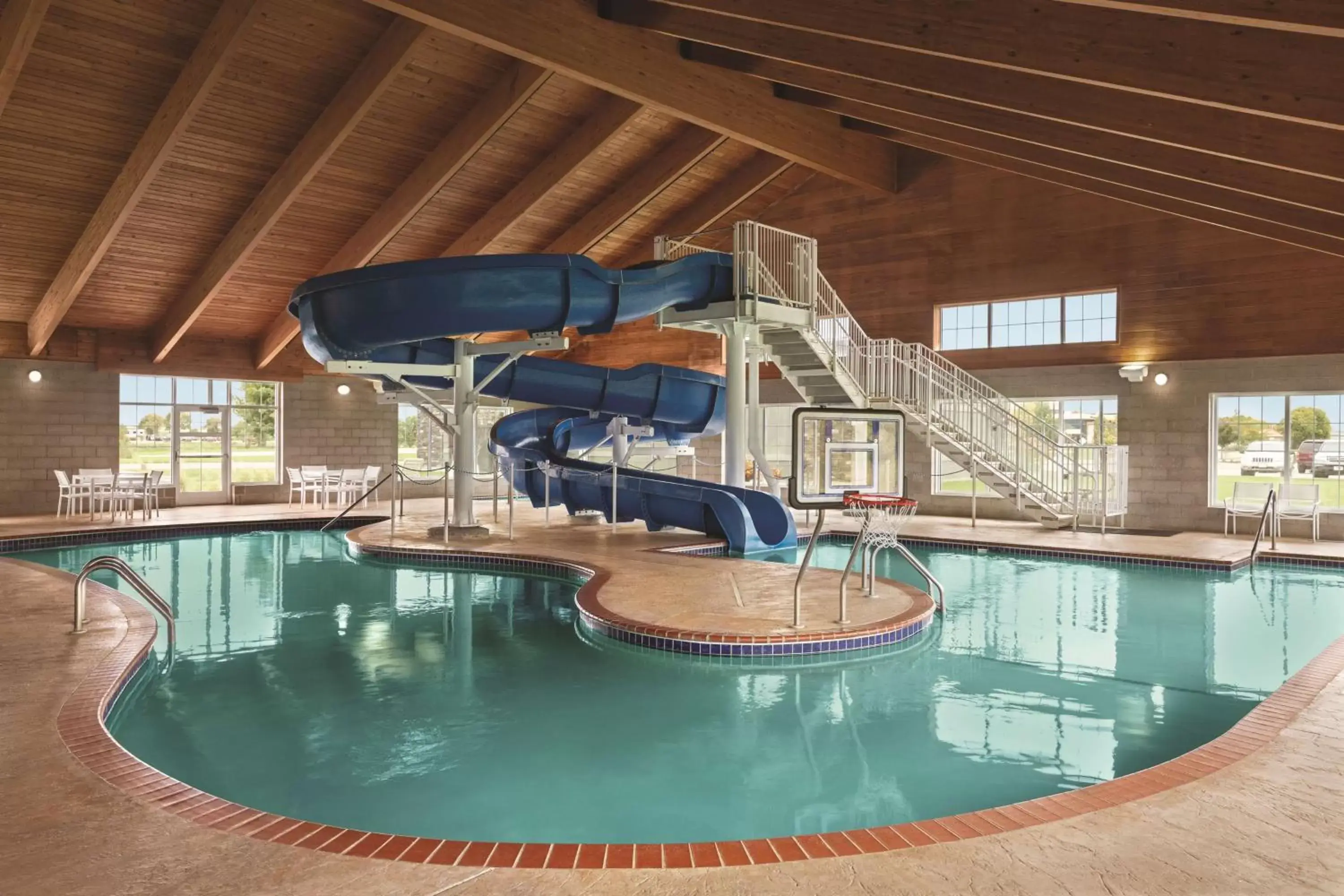 Activities, Water Park in Country Inn & Suites by Radisson, Willmar, MN