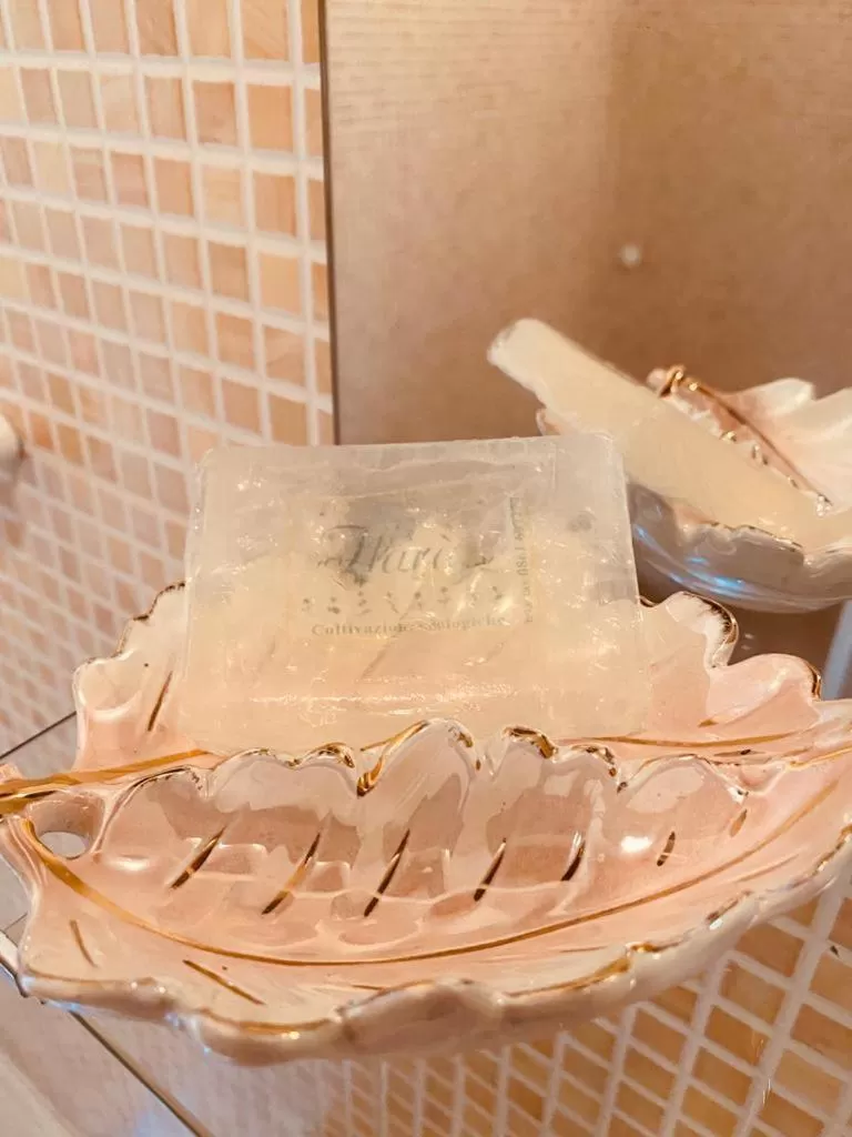 Decorative detail in Agriturismo Flarà