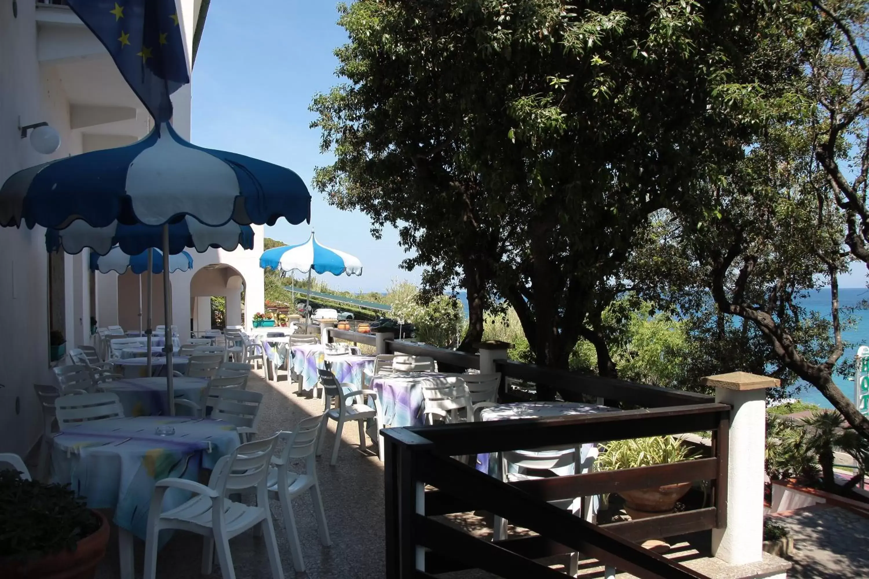 Restaurant/places to eat in Hotel Villa Ombrosa