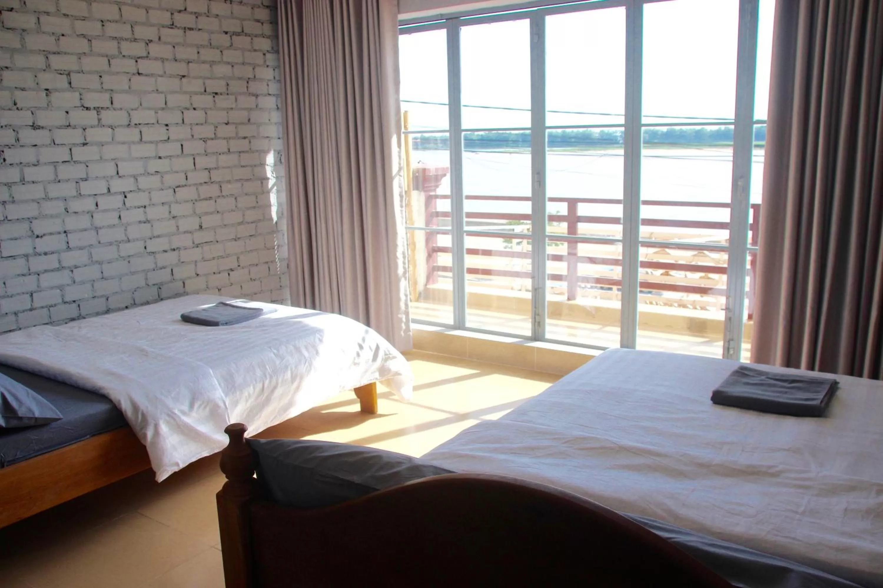 Twin Room with Share Bathroom in Sorya Guesthouse