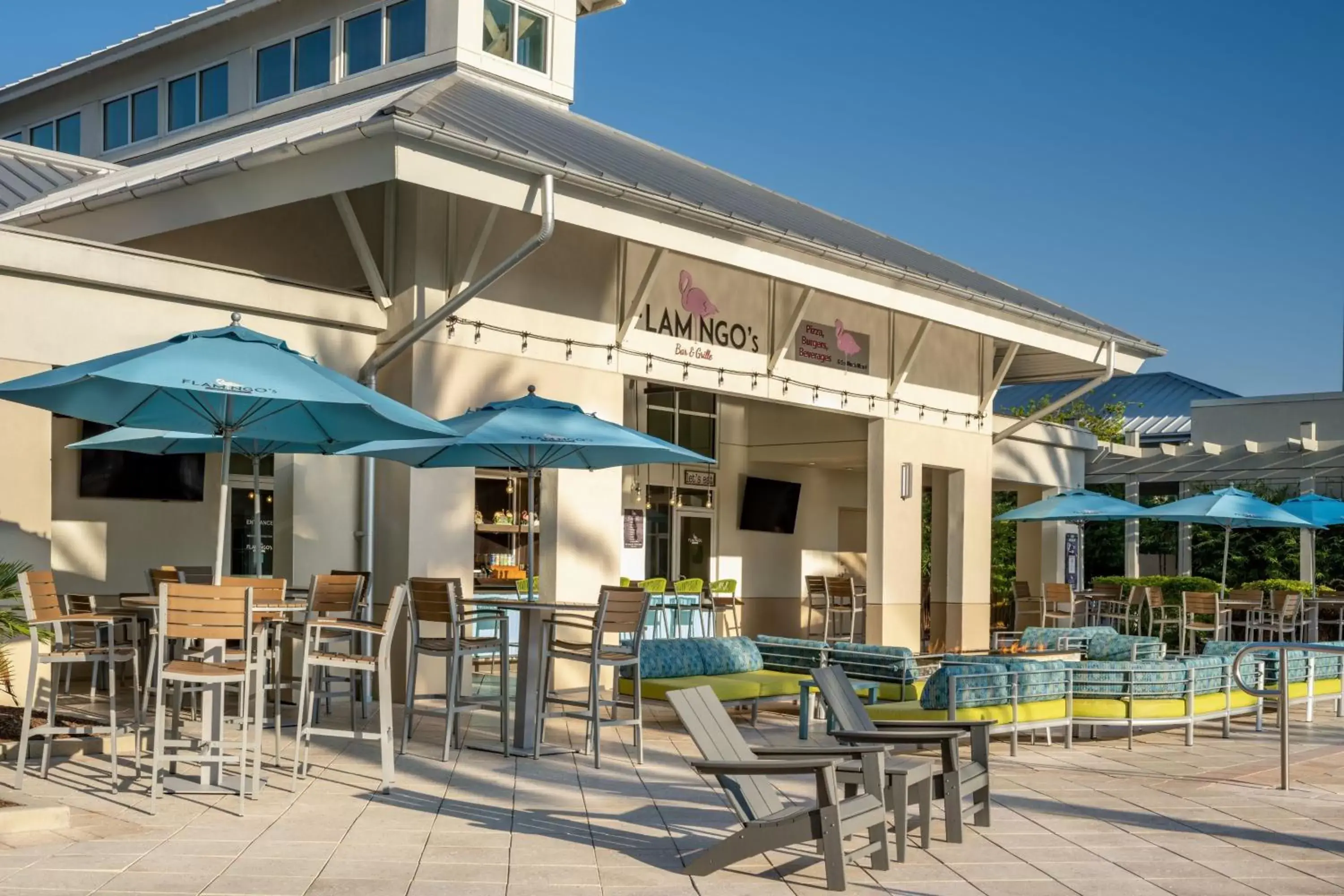 Restaurant/places to eat, Property Building in TownePlace Suites Orlando at FLAMINGO CROSSINGS® Town Center/Western Entrance