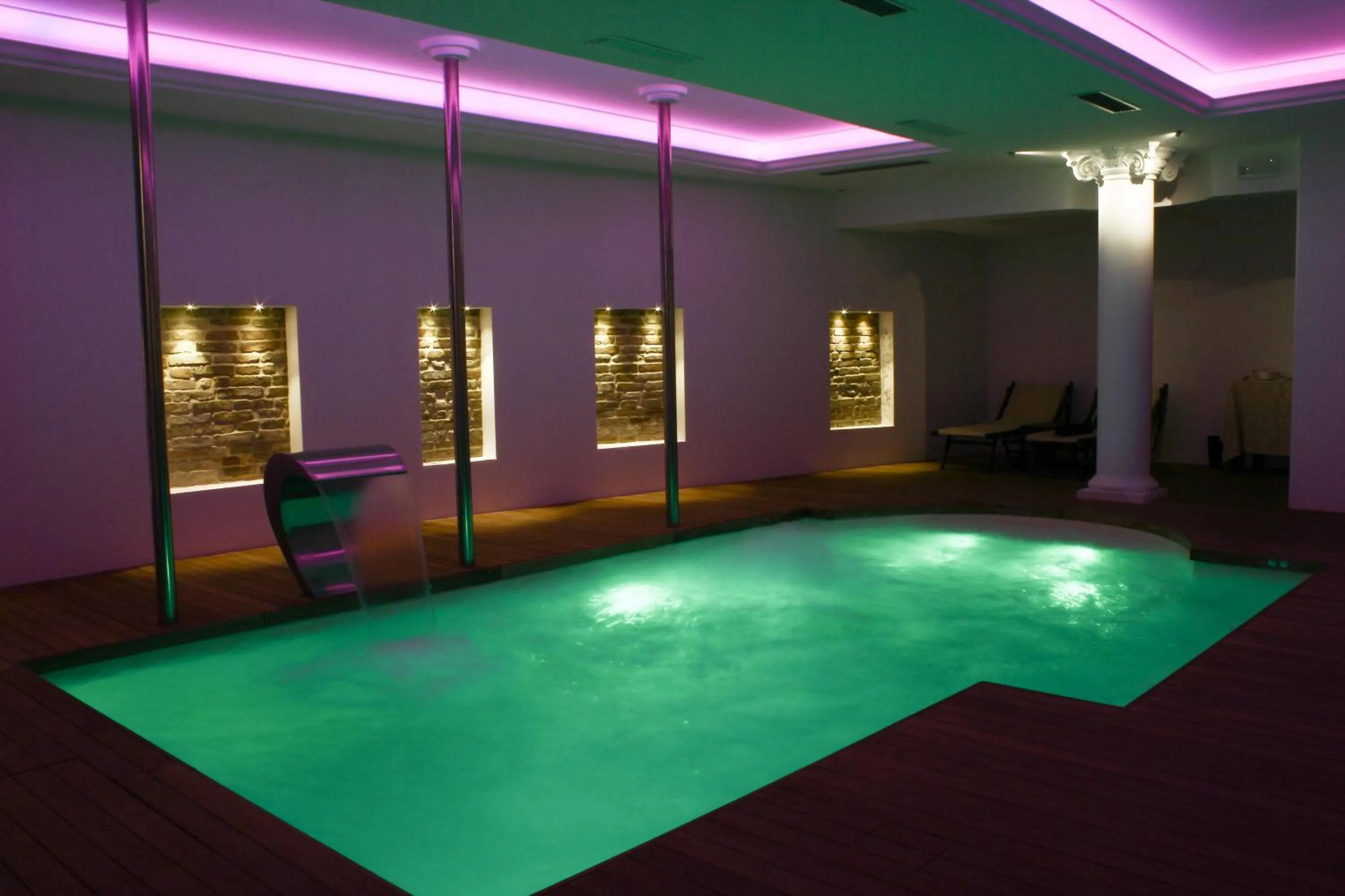 Spa and wellness centre/facilities in Hotel Vittoria