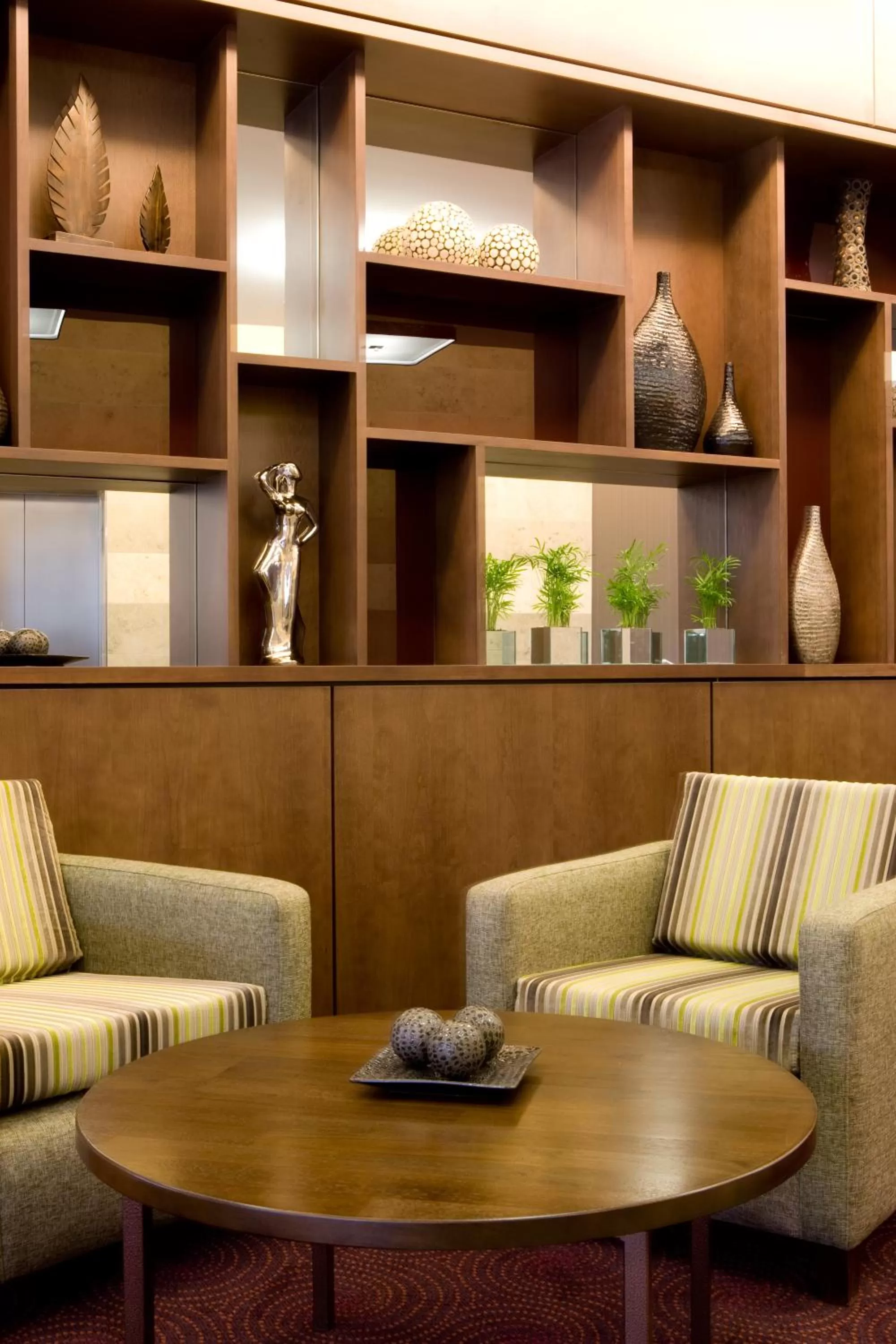 Lobby or reception in Leonardo Hotel Derby