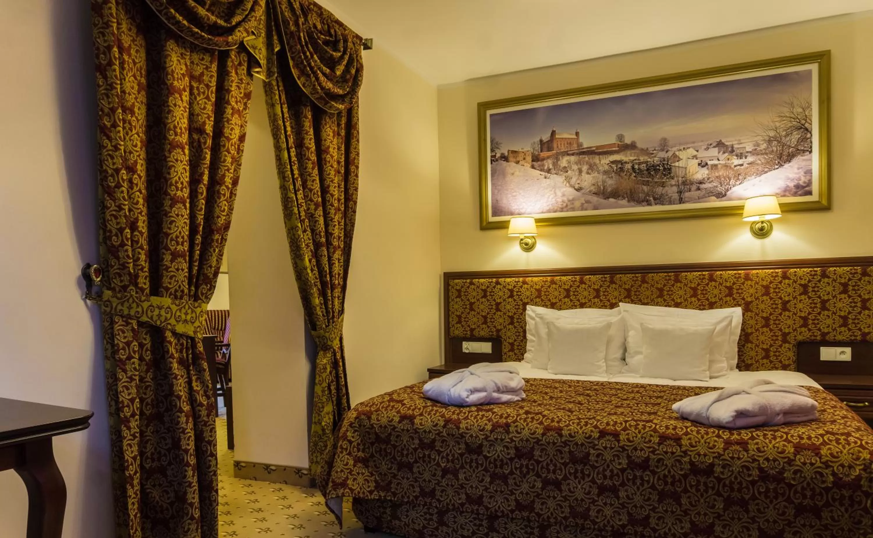 Photo of the whole room, Bed in Zamek Gniew - Pałac Marysieńki