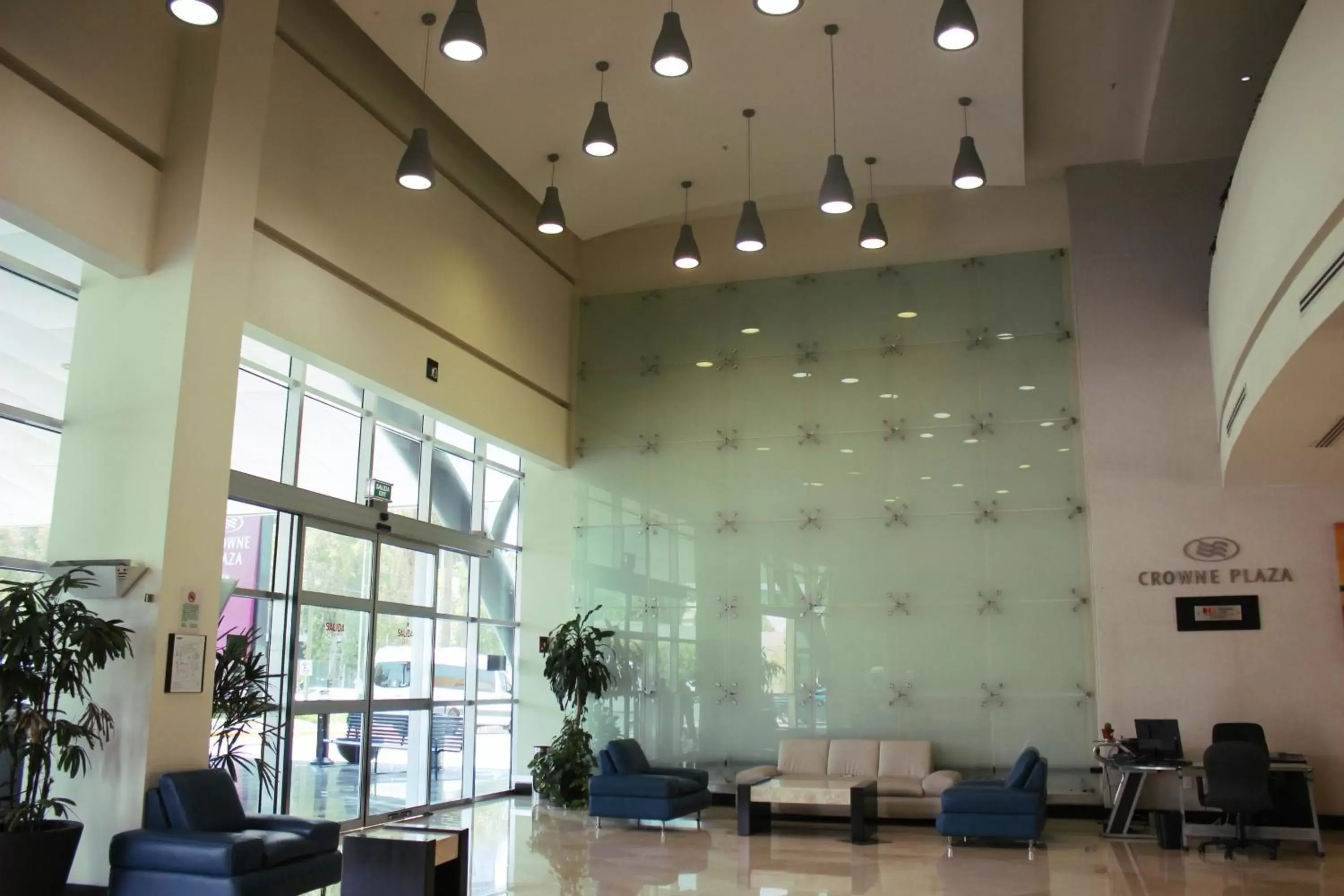 Property building, Lobby/Reception in Crowne Plaza Leon, an IHG Hotel