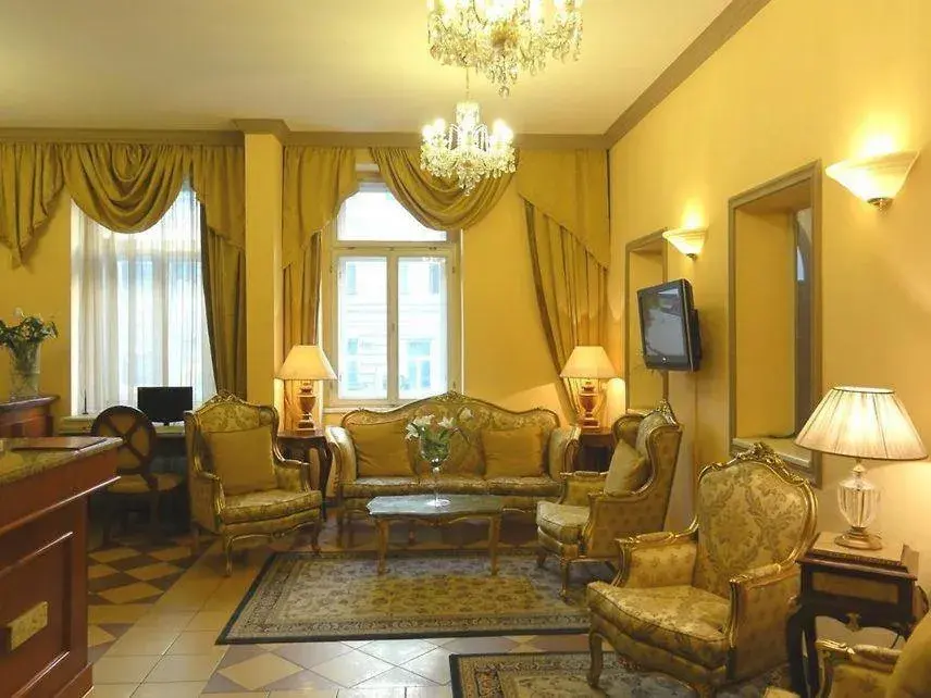 Lobby or reception, Seating Area in Hotel Raffaello