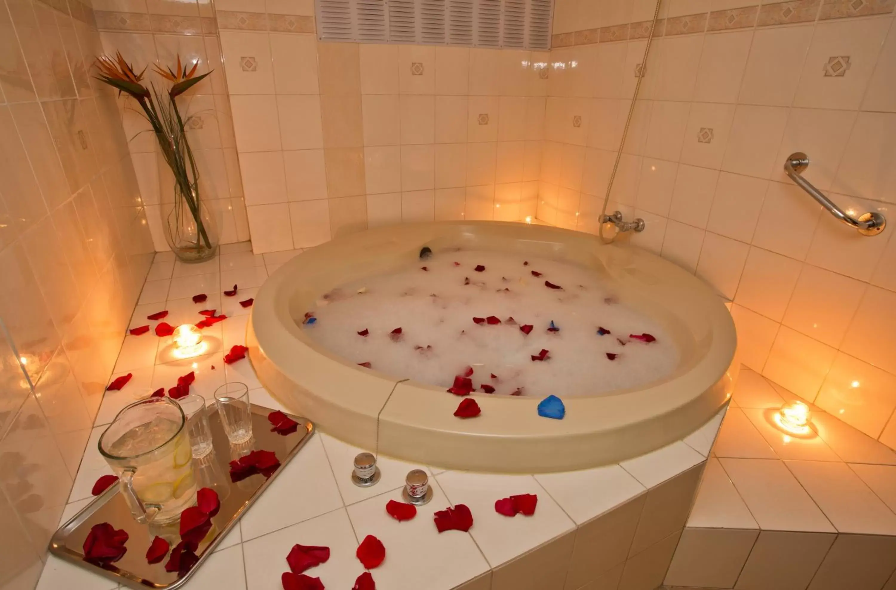 Bathroom in Hotel Oceanic