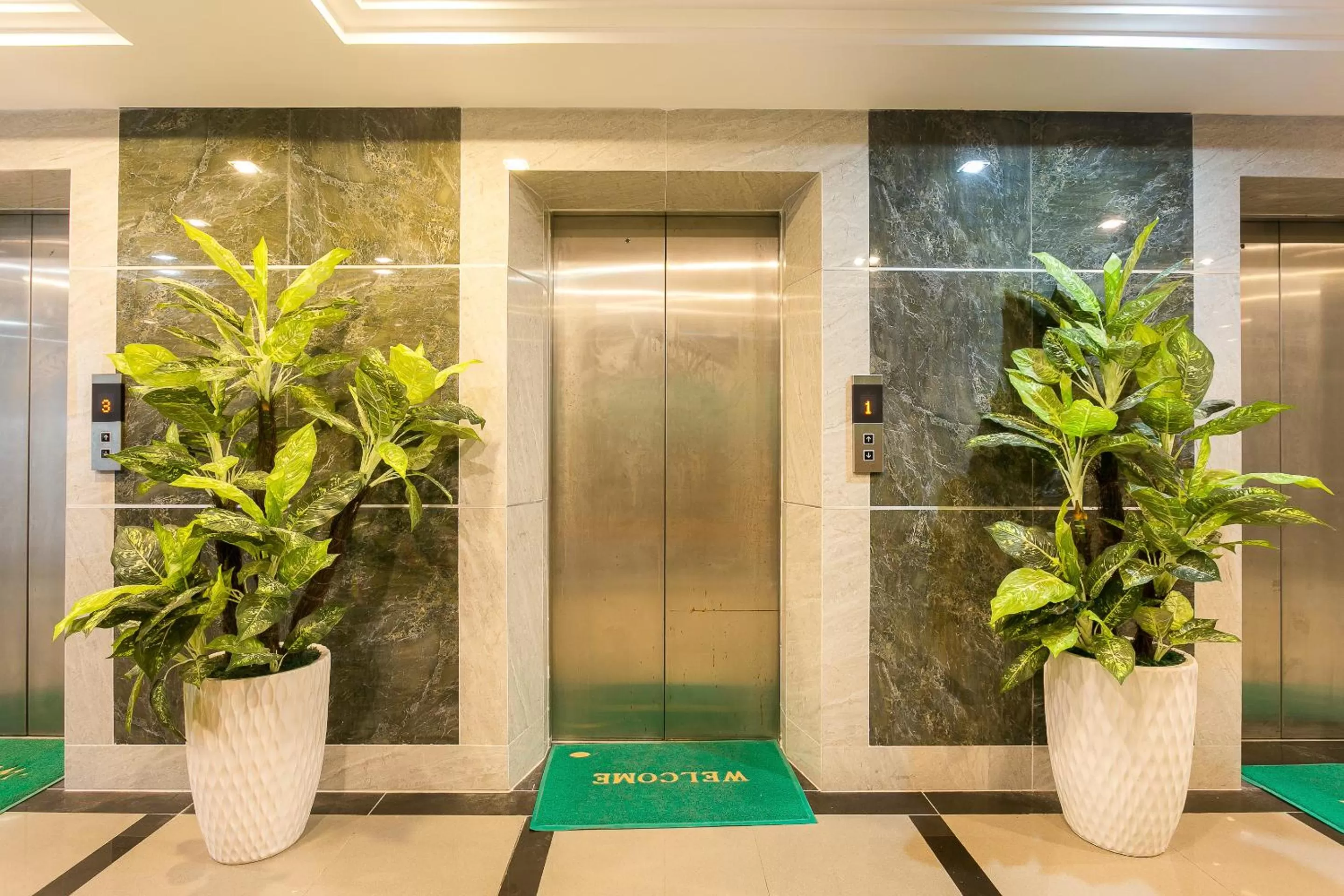 Property building in Khách sạn San Hô Vũng Tàu (Coral Hotel)