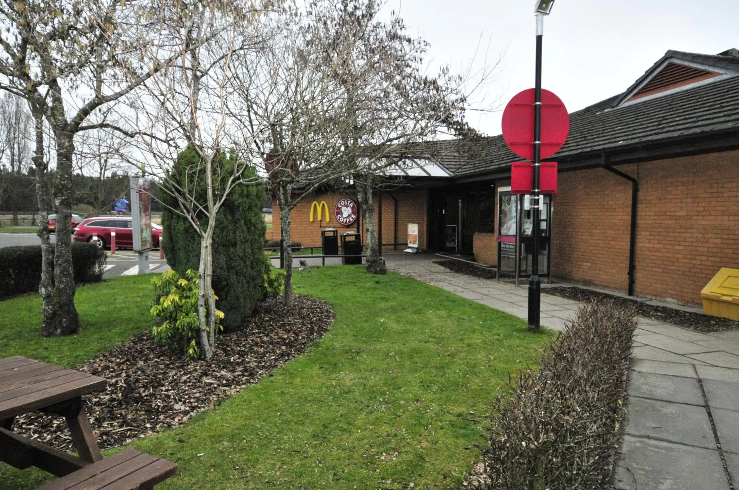 Restaurant/places to eat in Days Inn Hamilton Restaurant/places to eat in Days Inn Hamilton