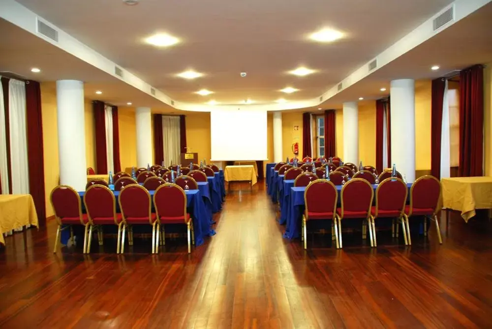 Business facilities in Hotel do Lago