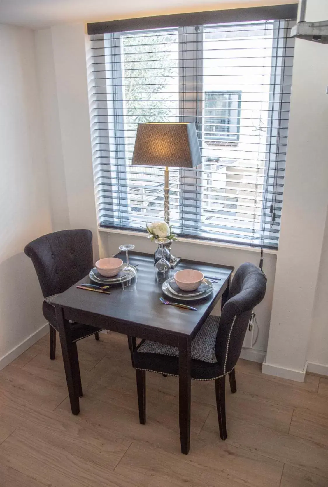 Dining Area in Tiny House Lindenhouse