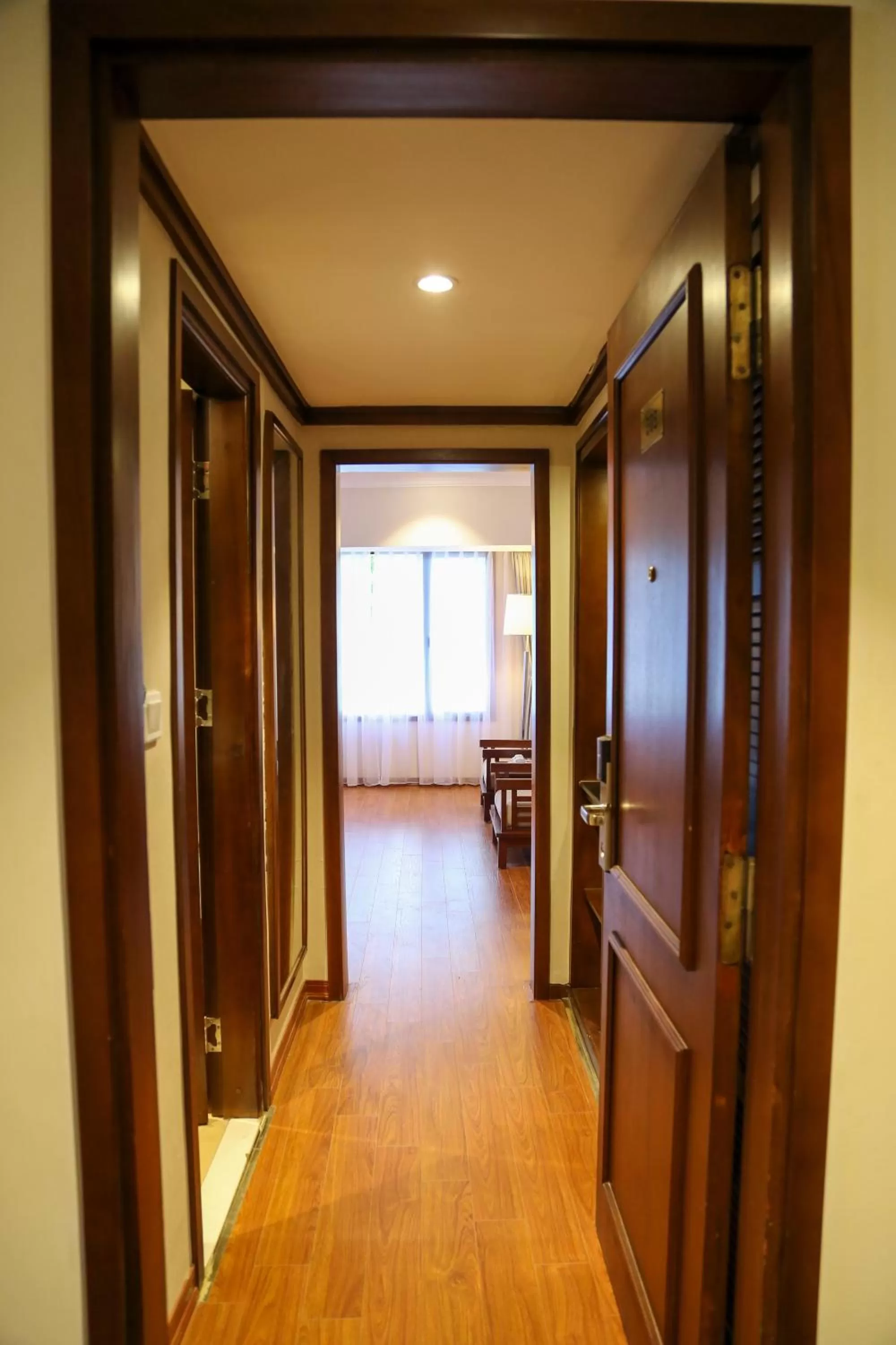 Balcony/Terrace in Mon Regency Hotel