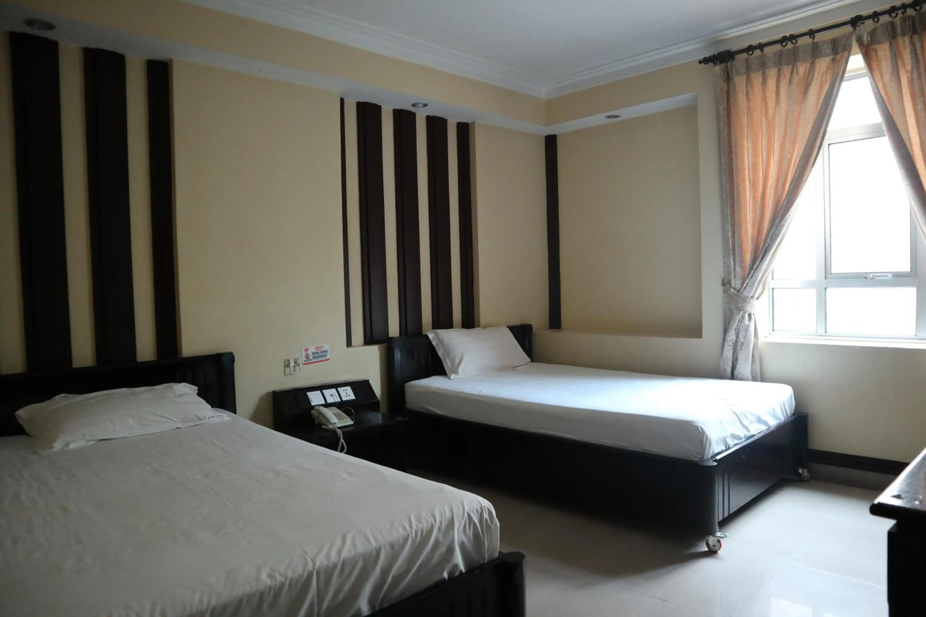 Bed in A1 Hotel (Aite-1)