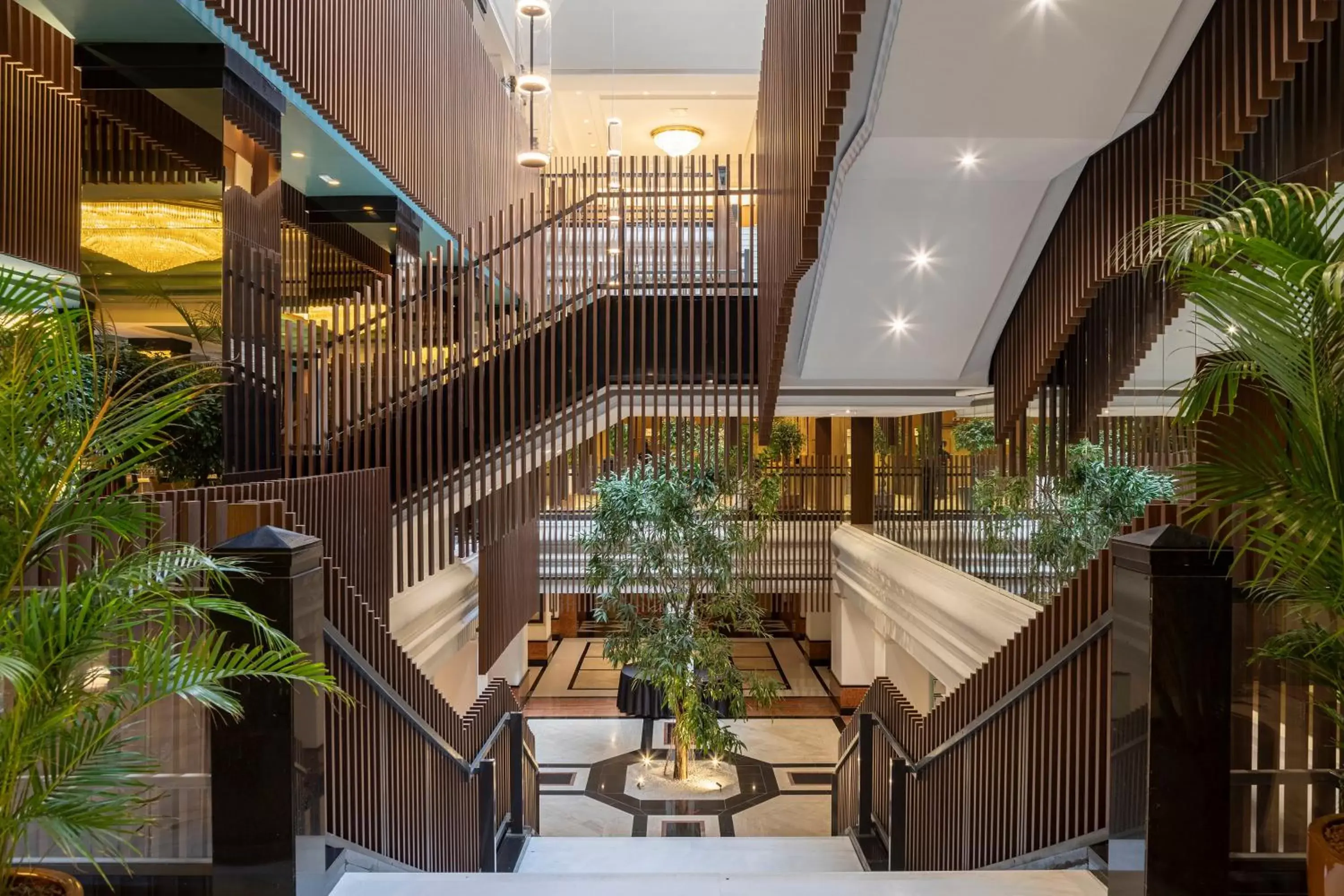 Lobby or reception, Balcony/Terrace in Meliá Milano