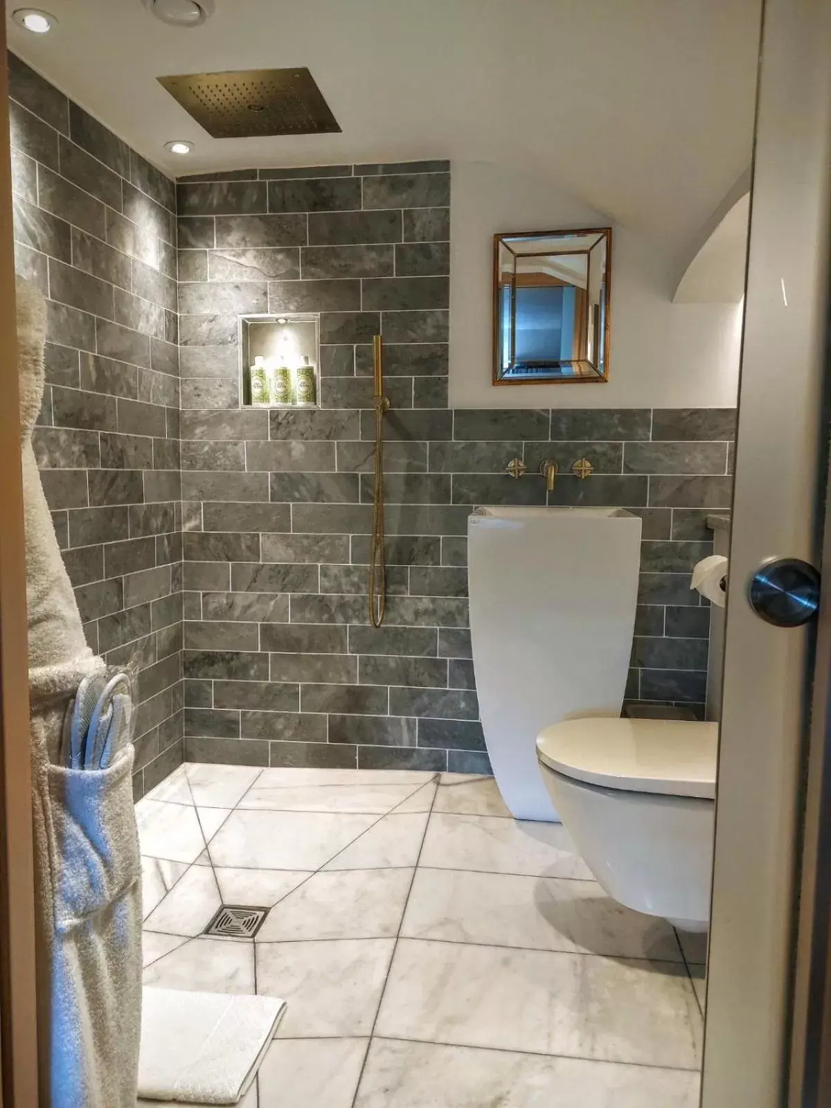 Bathroom in Bishopstrow Hotel and Spa - Small Luxury Hotels of the World