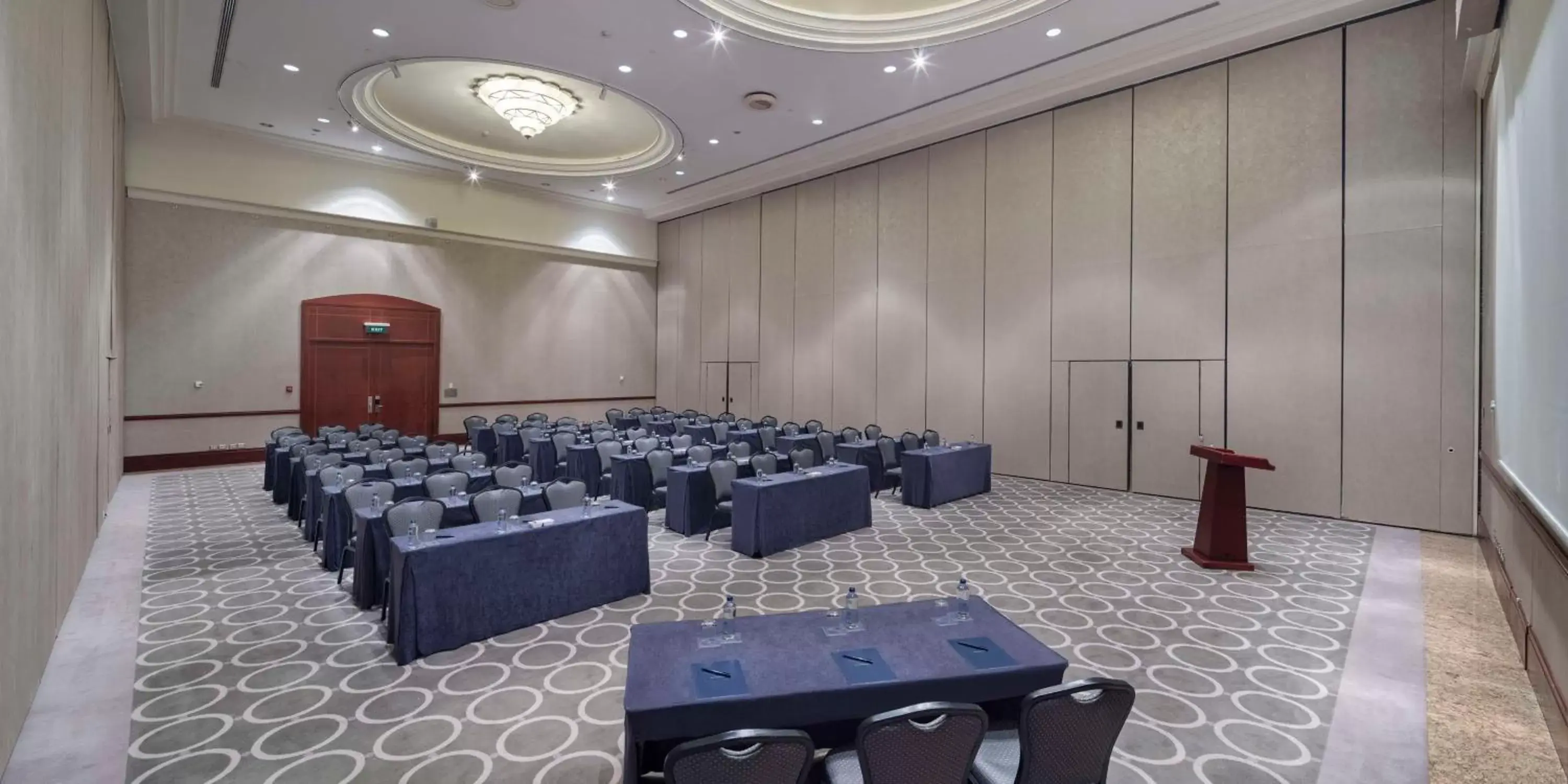Meeting/conference room in Adana HiltonSA Hotel