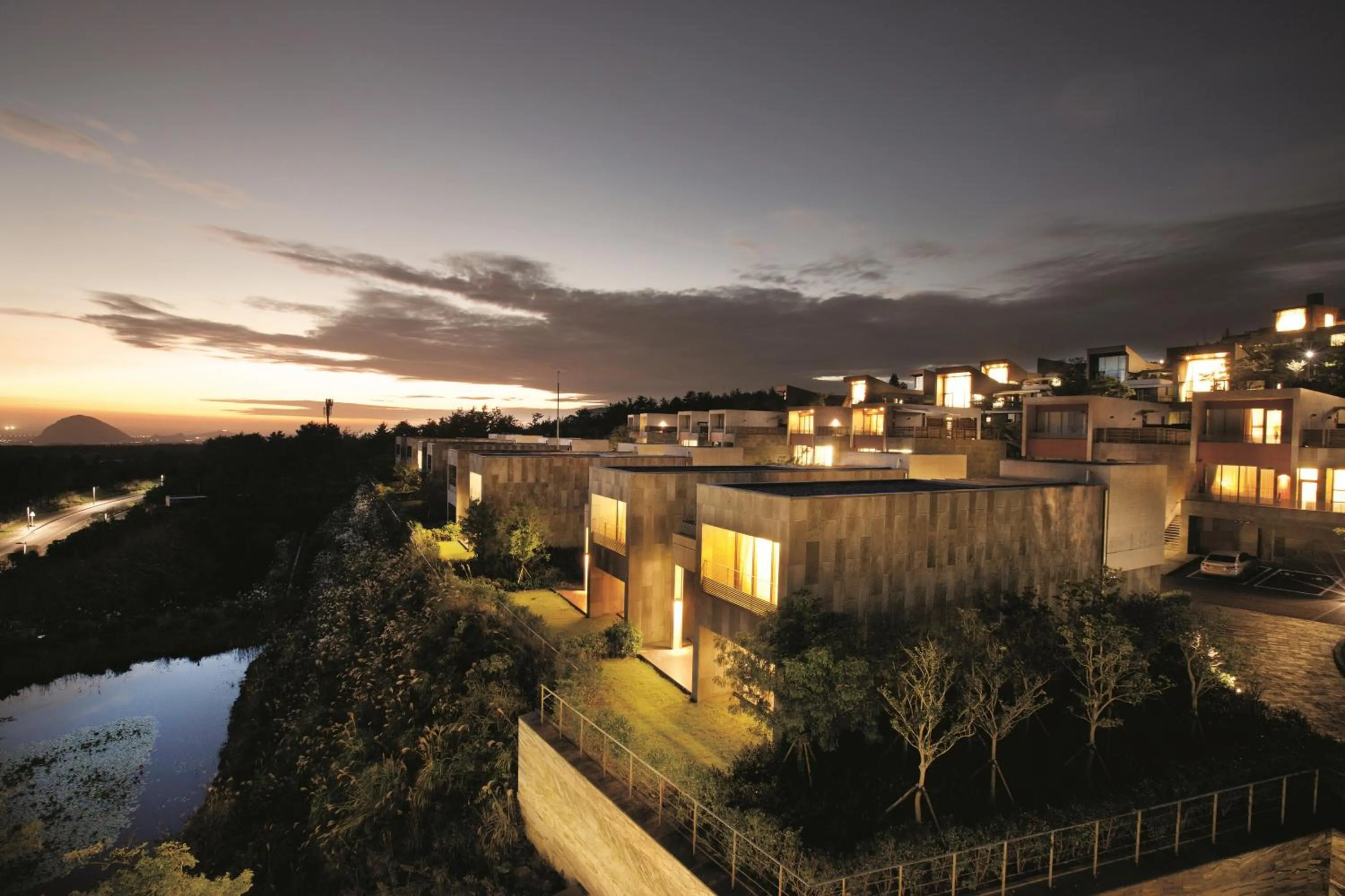 Property building in Lotte Resort Jeju Artvillas