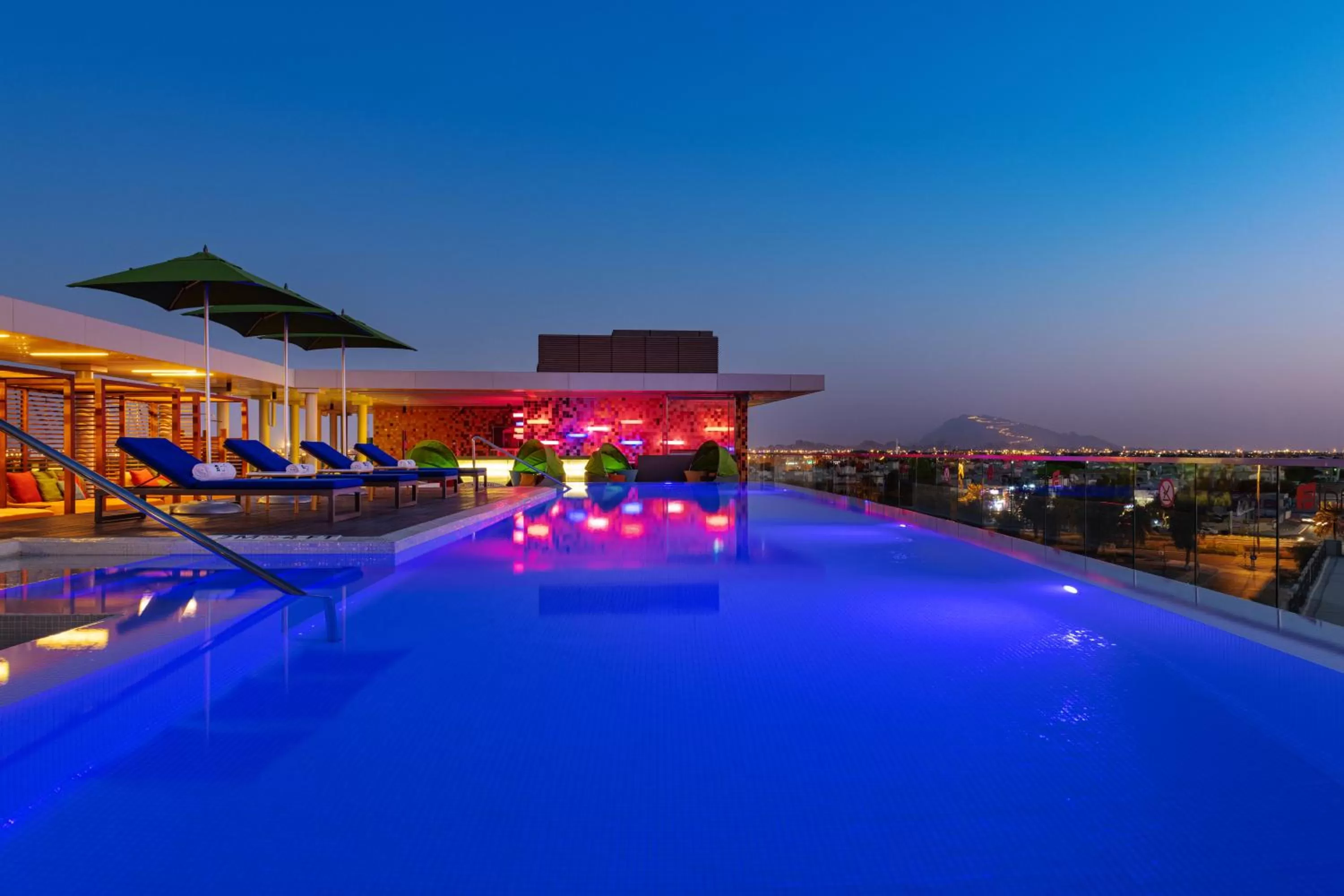 Swimming pool in Aloft Al Ain