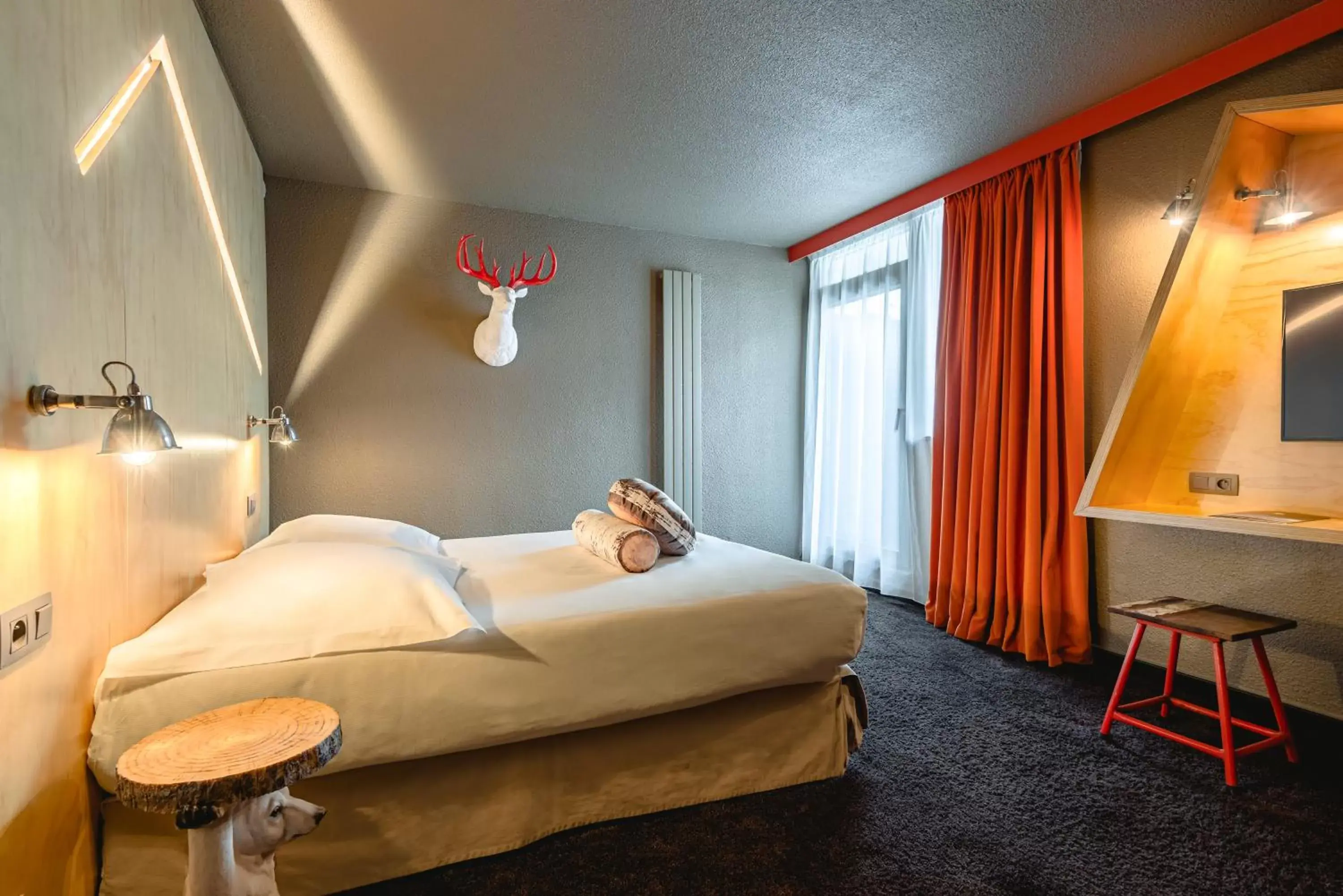 Double Room - Disability Access in Hôtel Le Refuge des Aiglons