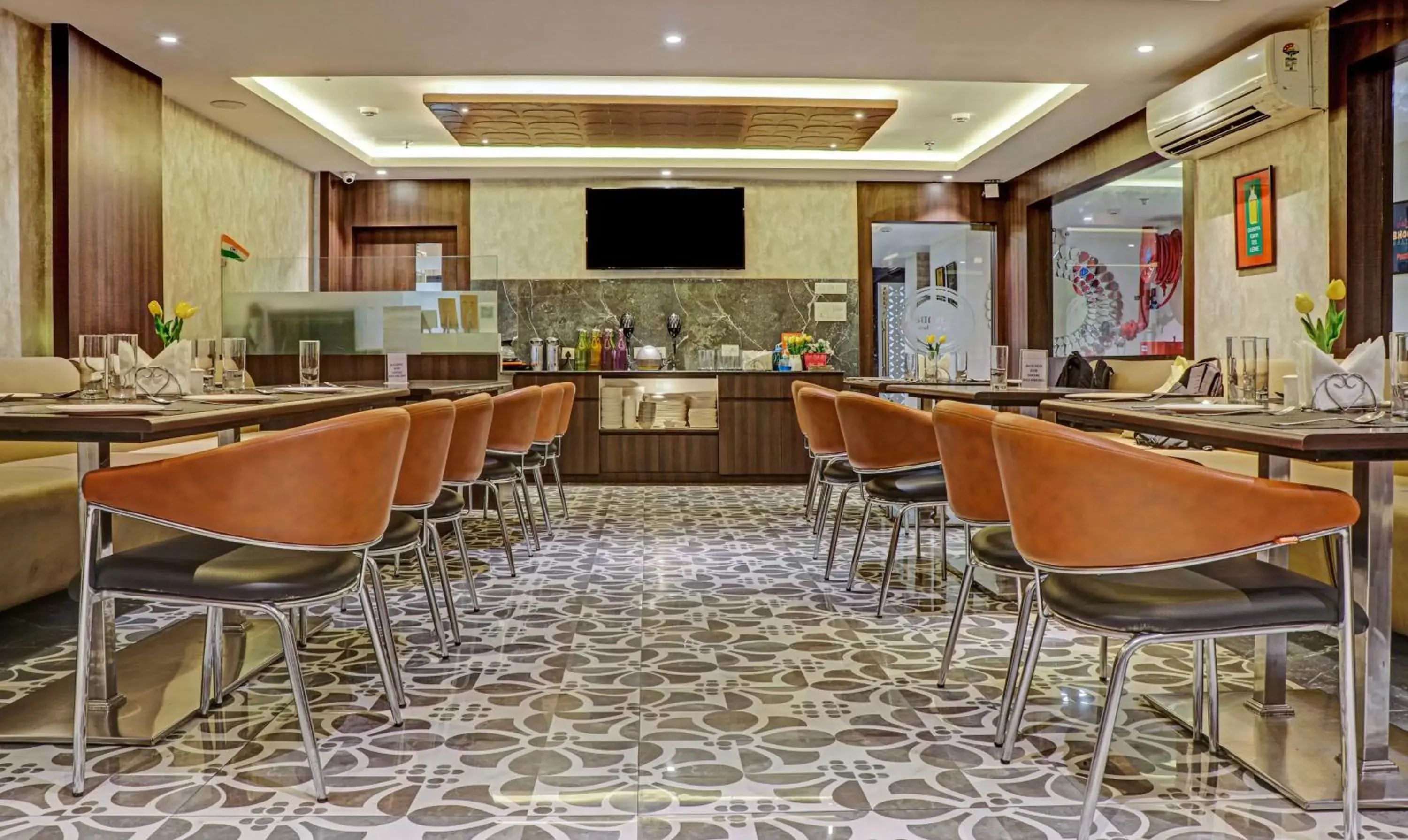 Restaurant/places to eat in The Onyx Hotel Restaurant/places to eat in The Onyx Hotel