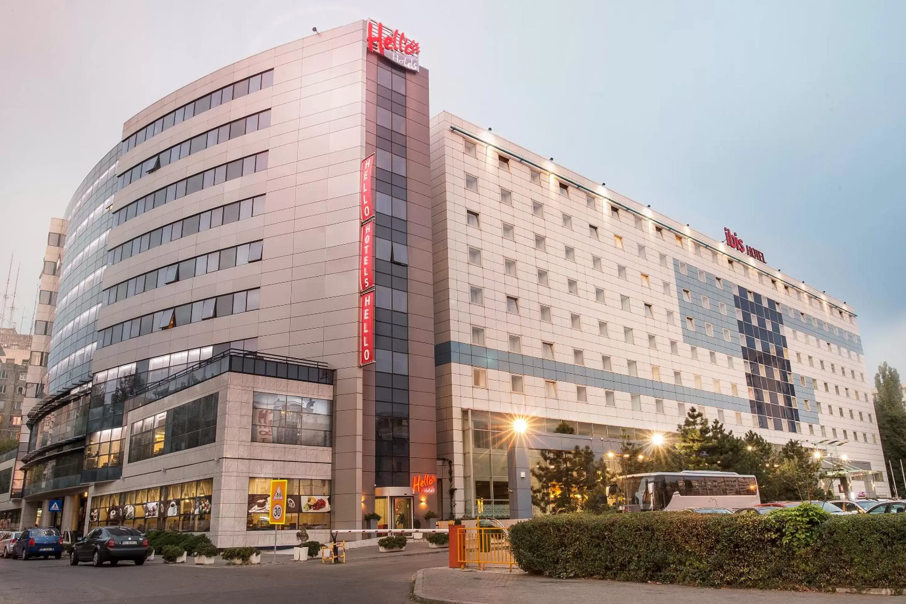 Facade/entrance, Property Building in Hello Hotels Gara de Nord