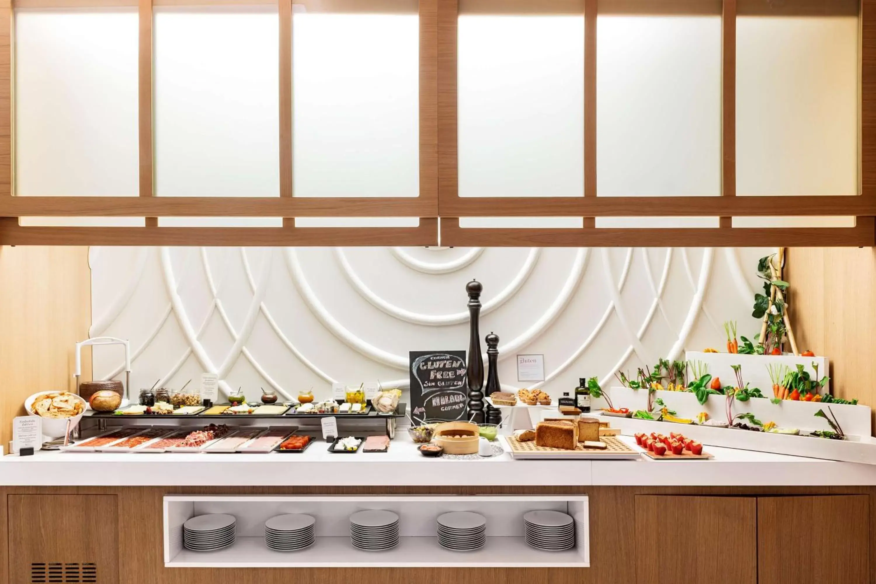 Restaurant/places to eat, Kitchen/Kitchenette in NH Collection Barcelona Gran Hotel Calderon