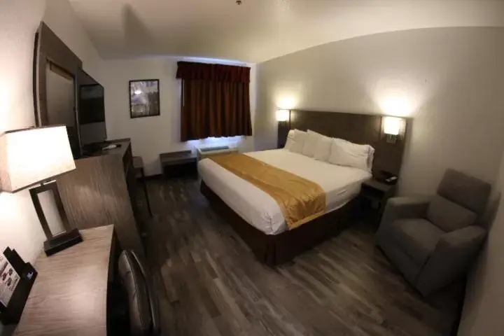 Guests, Bed in Americas Best Value Inn Prescott Valley