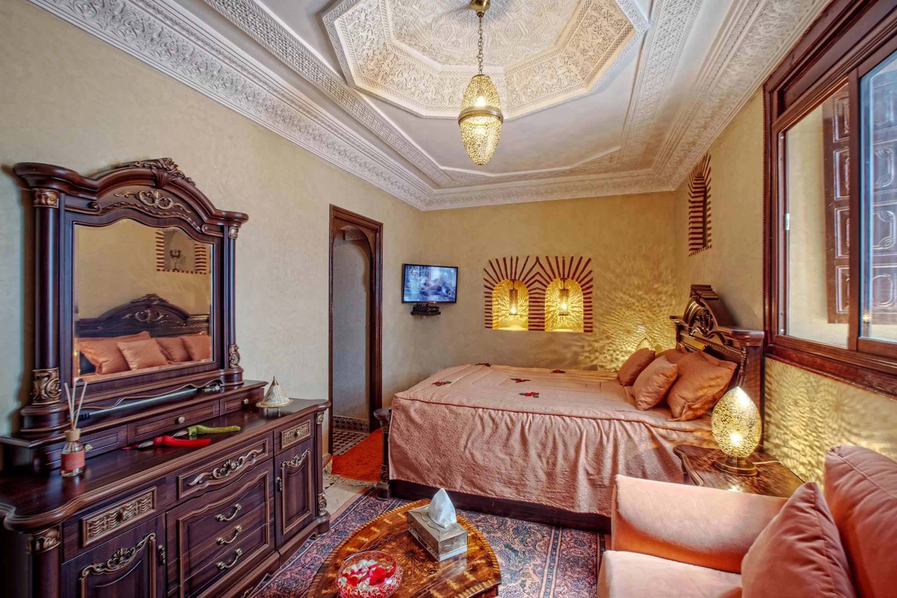 Bedroom in Riad Dar Essalam