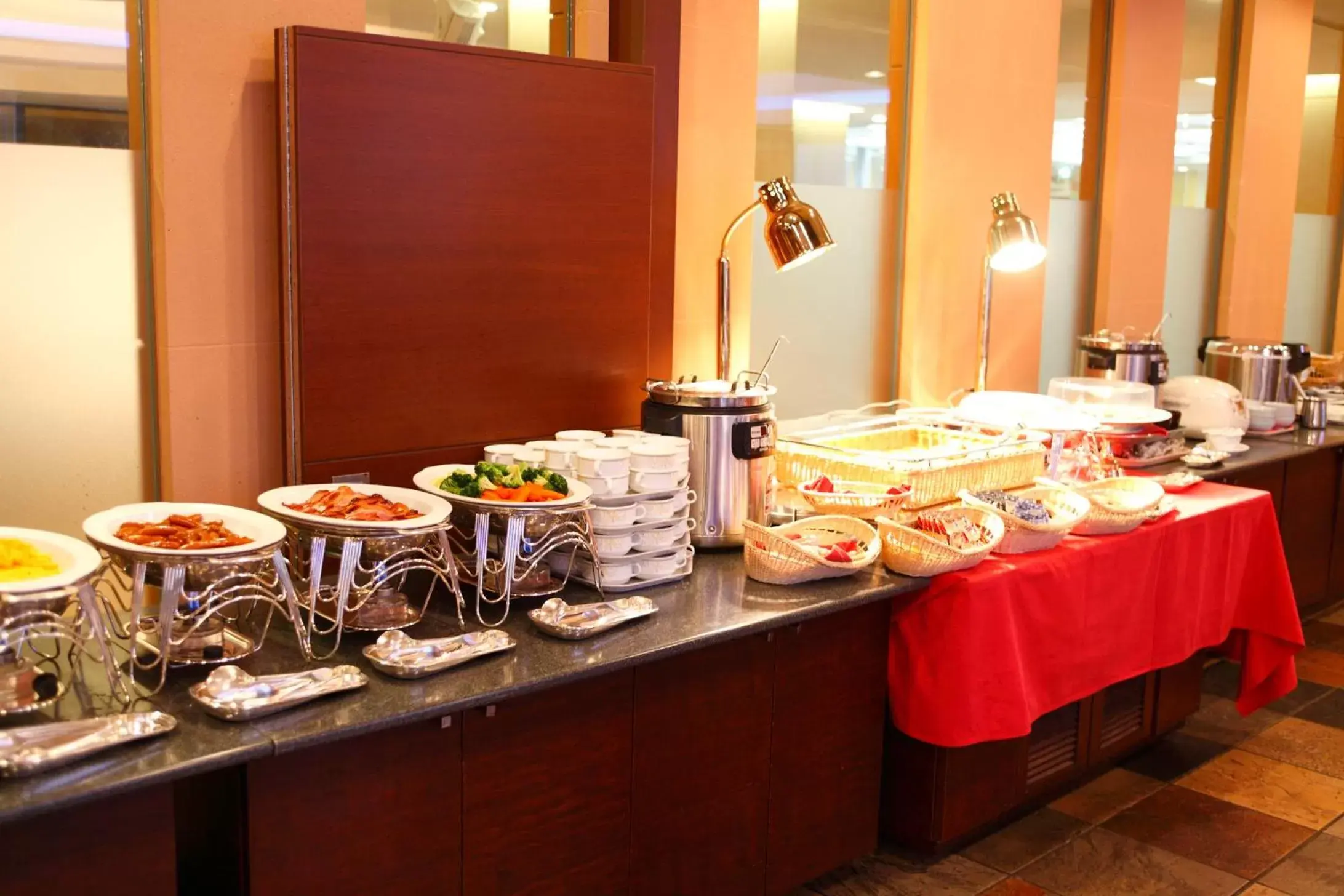 Restaurant/places to eat in Keisei Hotel Miramare Restaurant/places to eat in Keisei Hotel Miramare