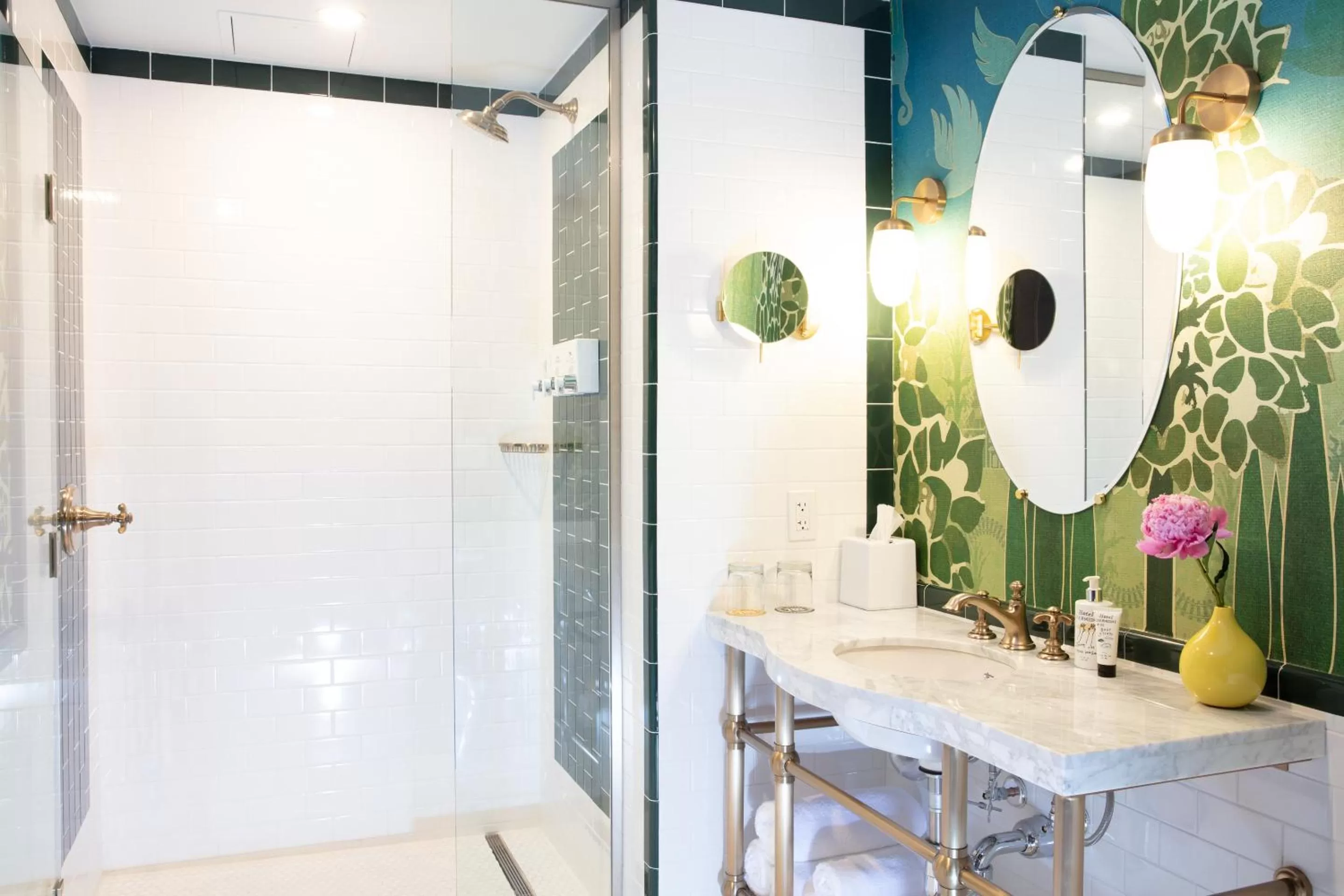 Shower in Hotel Clermont Atlanta, by Oliver