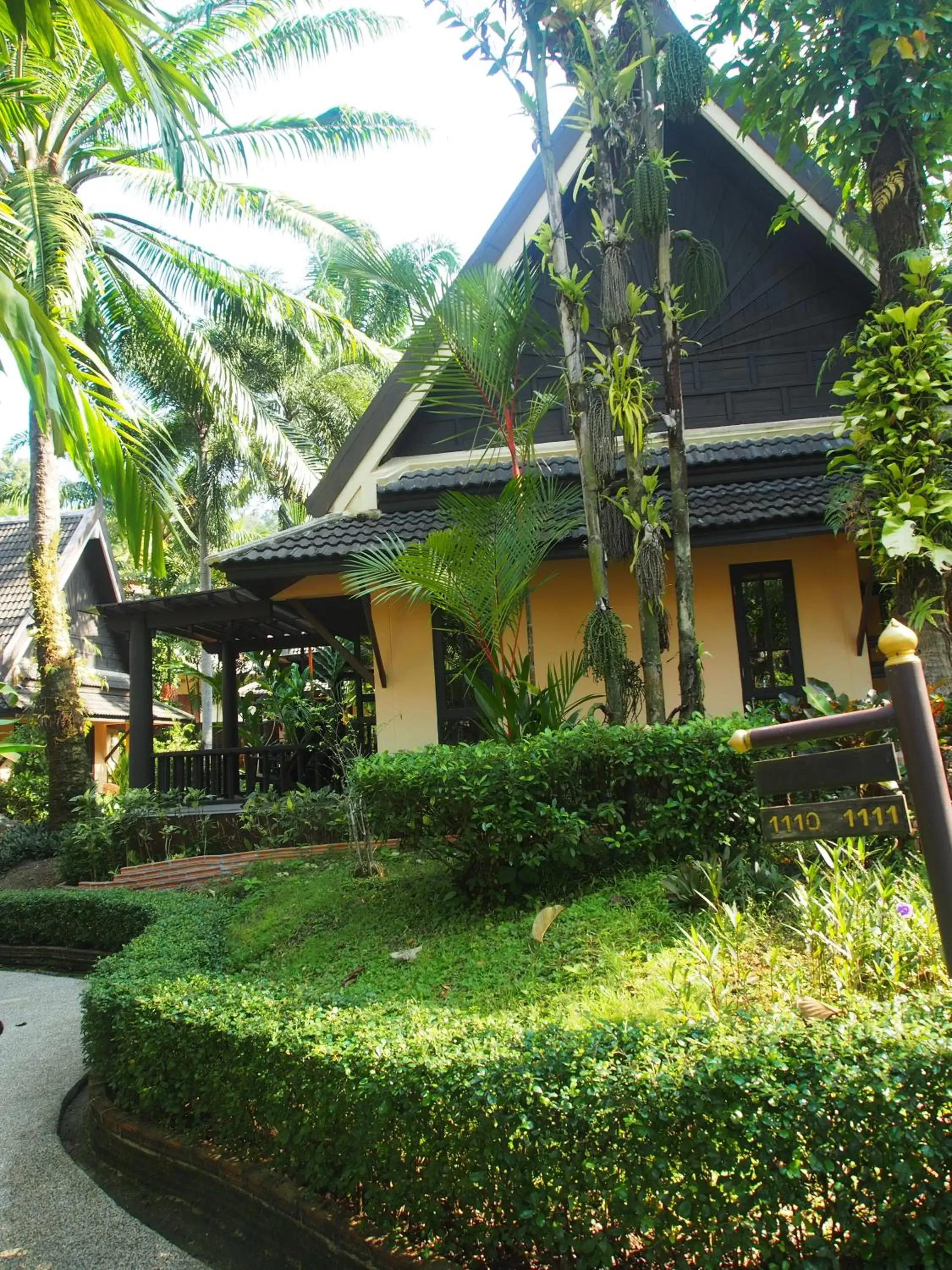 Garden, Property Building in Khaolak Palm Beach Resort