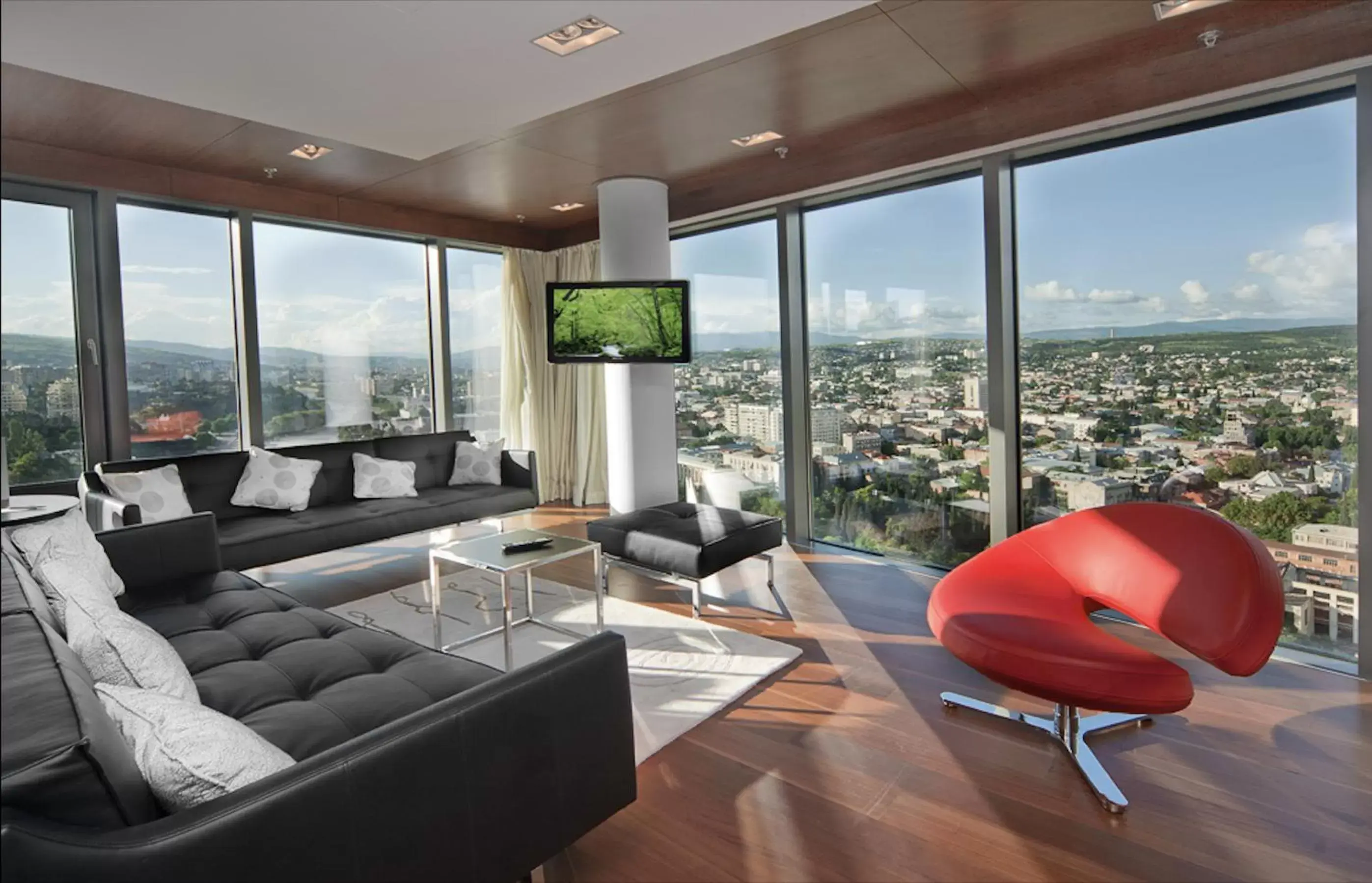 Living room, Seating Area in Radisson Blu Iveria Hotel