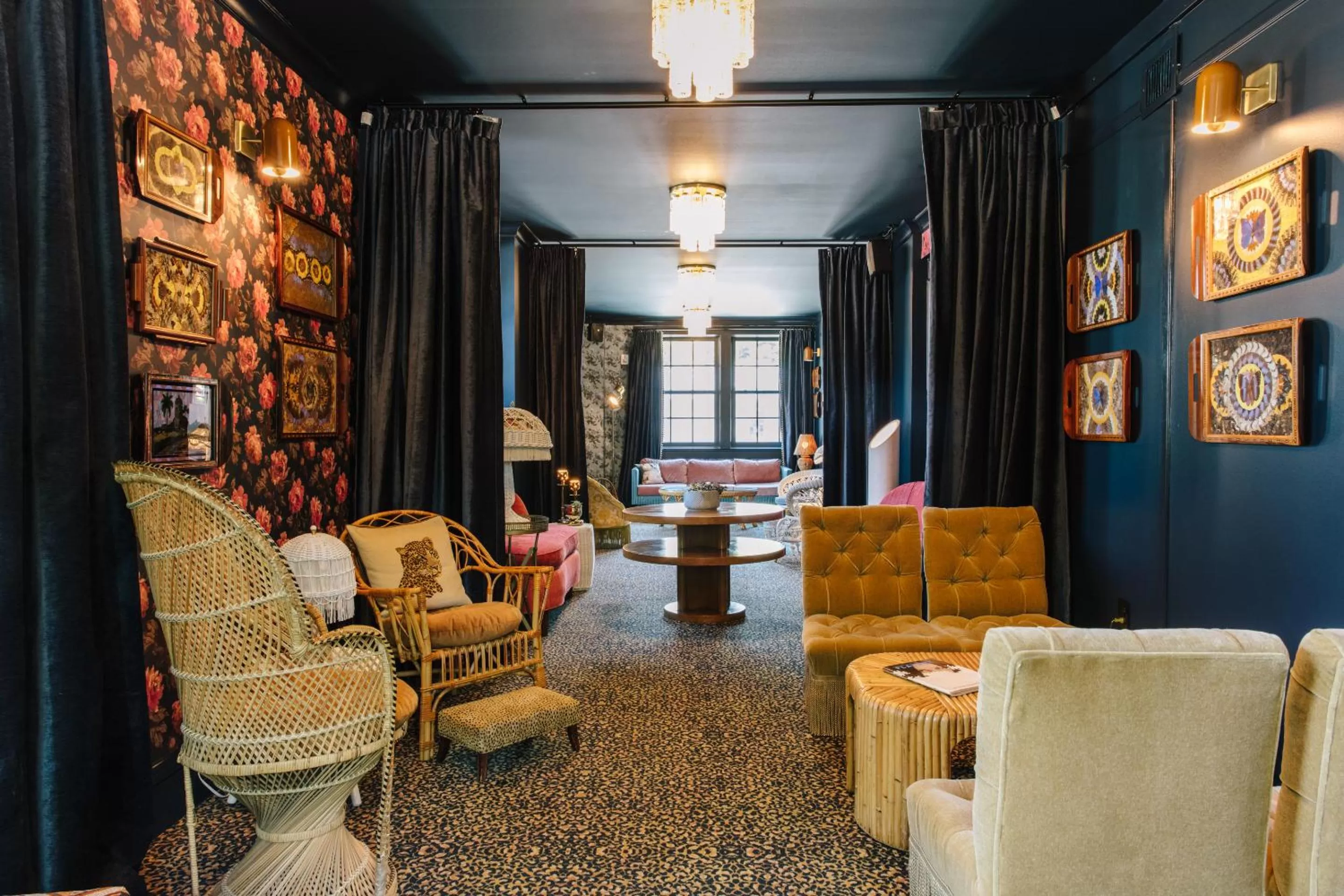 Lounge or bar in Hotel Clermont Atlanta, by Oliver