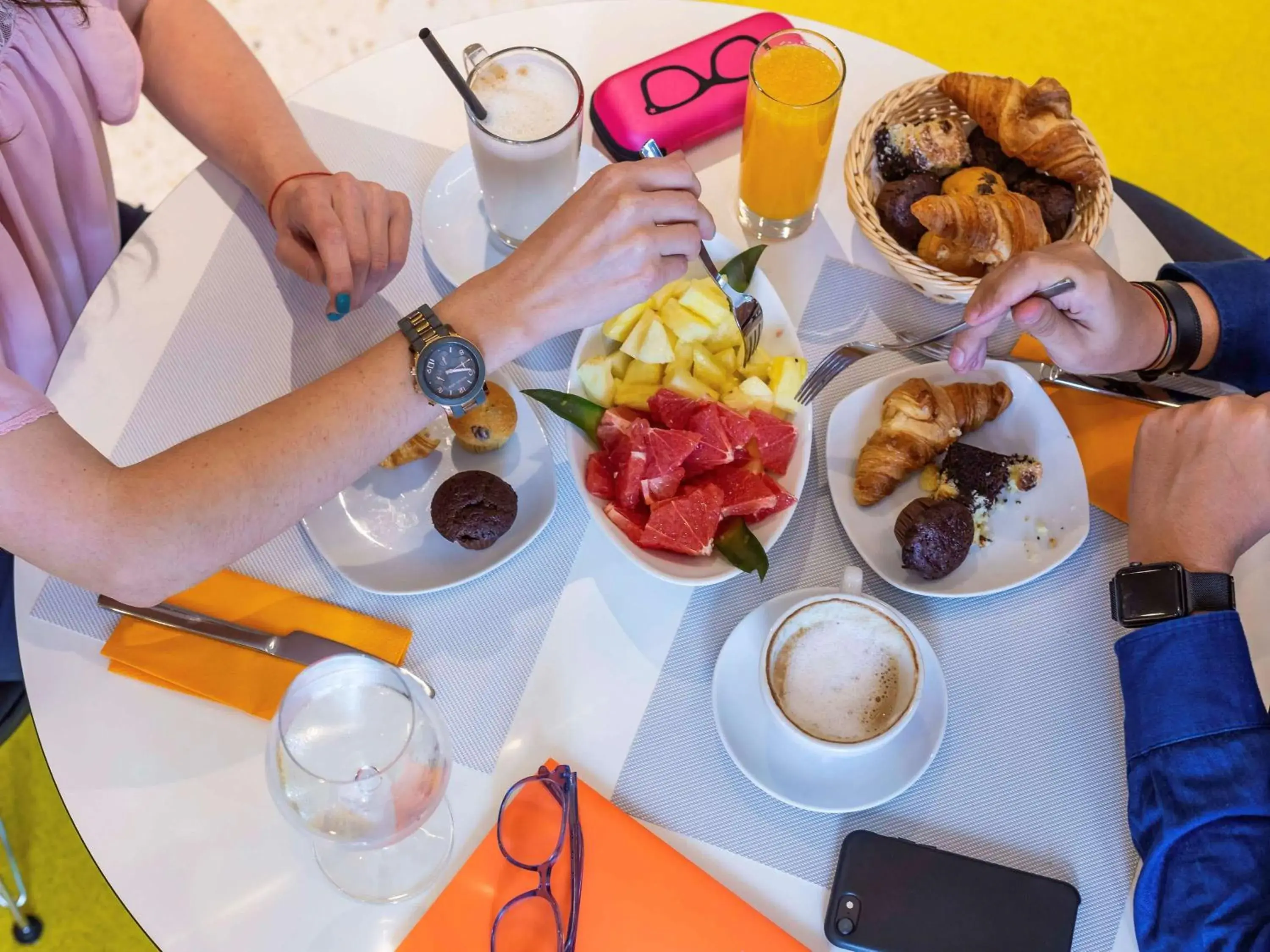 Restaurant/places to eat in ibis Styles Bucharest Erbas Restaurant/places to eat in ibis Styles Bucharest Erbas