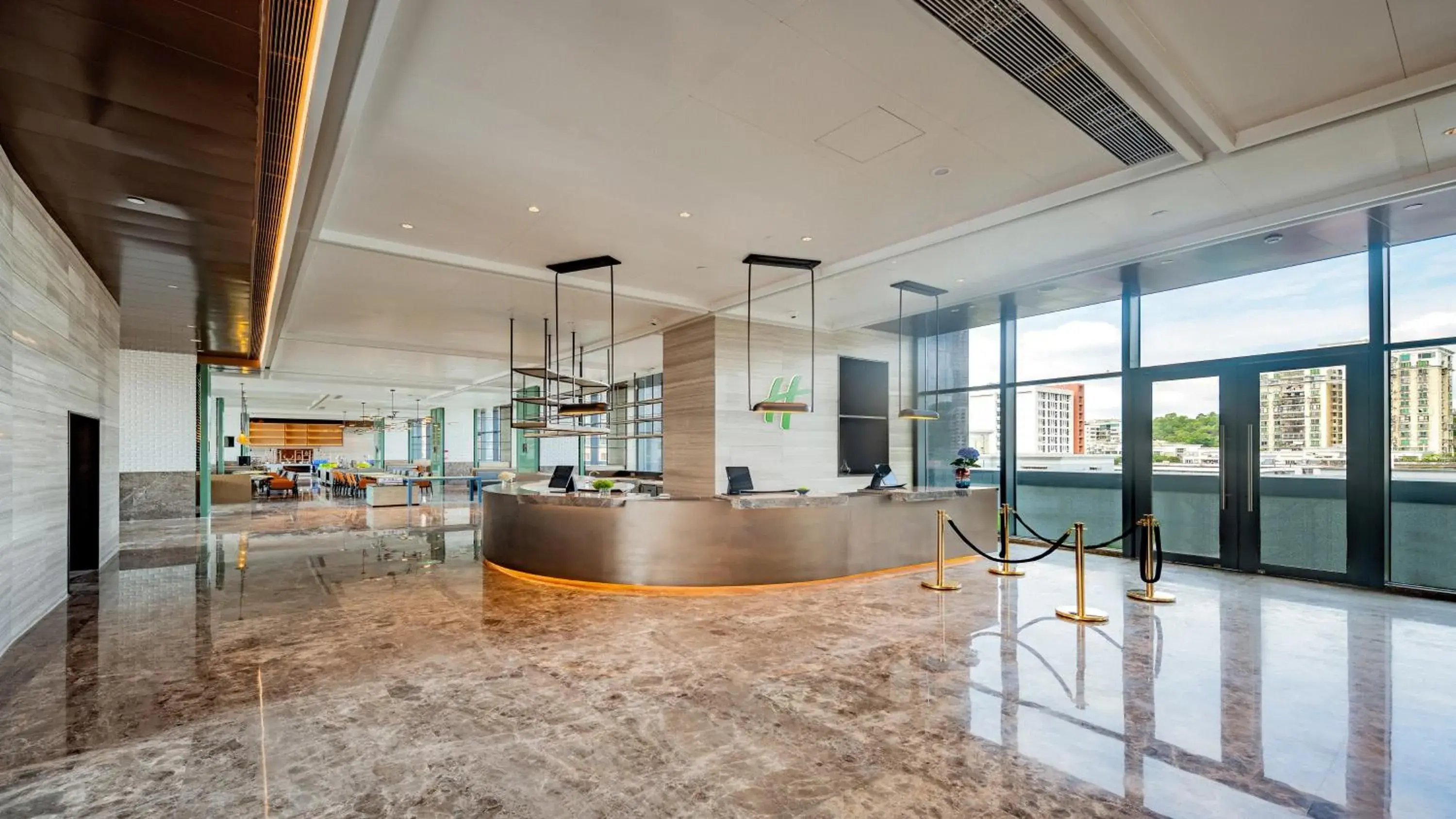 Property building, Lobby/Reception in Holiday Inn Zhuhai City Center, an IHG Hotel