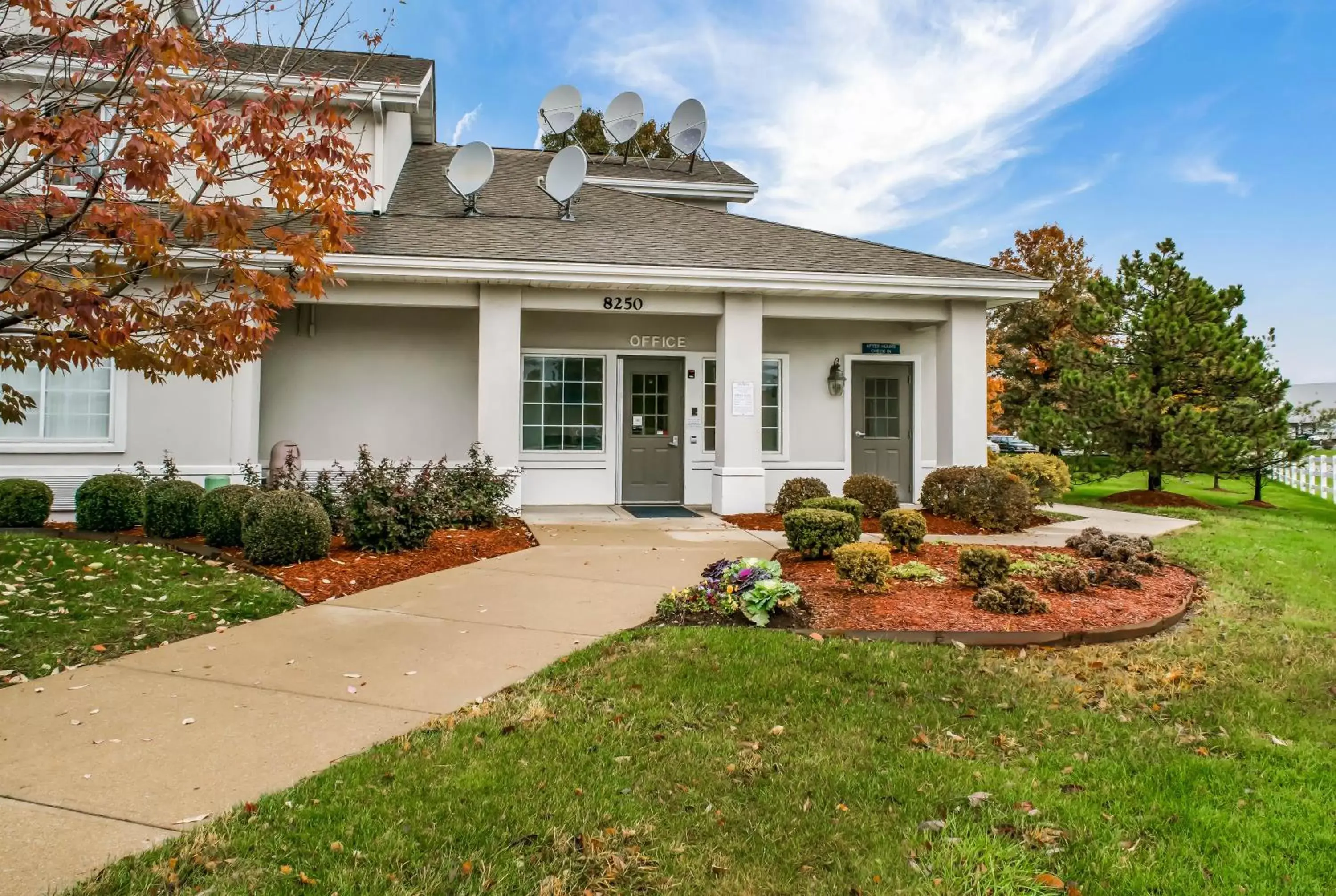 Property building in Motel 6 Fishers, In - Indianapolis Property building in Motel 6 Fishers, In - Indianapolis