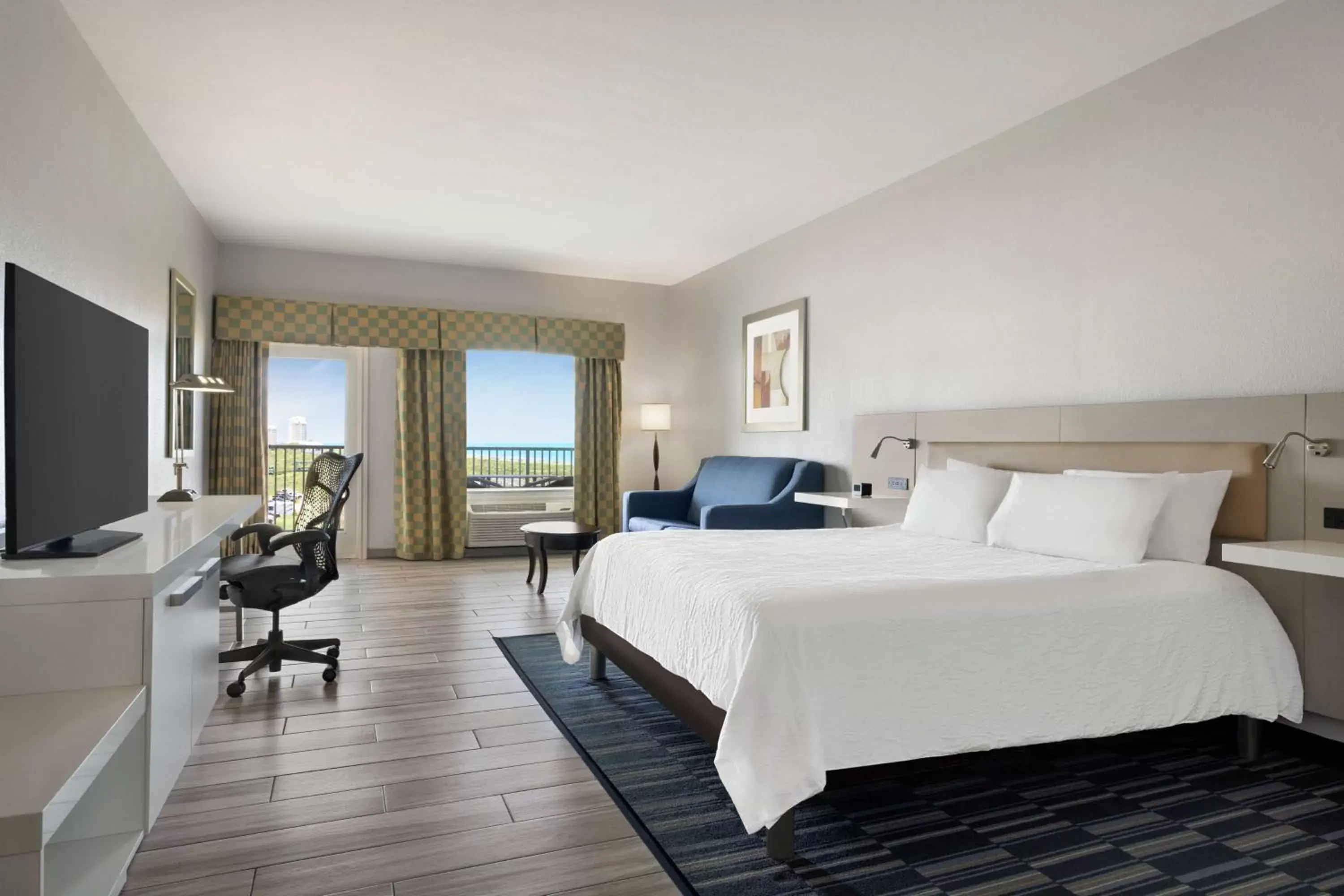 Bedroom, Bed in Hilton Garden Inn South Padre Island Beachfront Bedroom, Bed in Hilton Garden Inn South Padre Island Beachfront