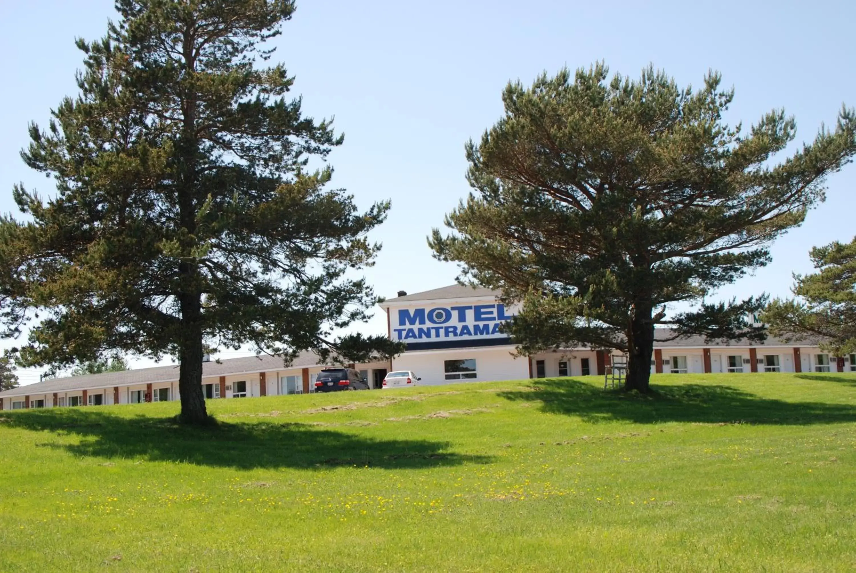 Property Building in Tantramar Motel