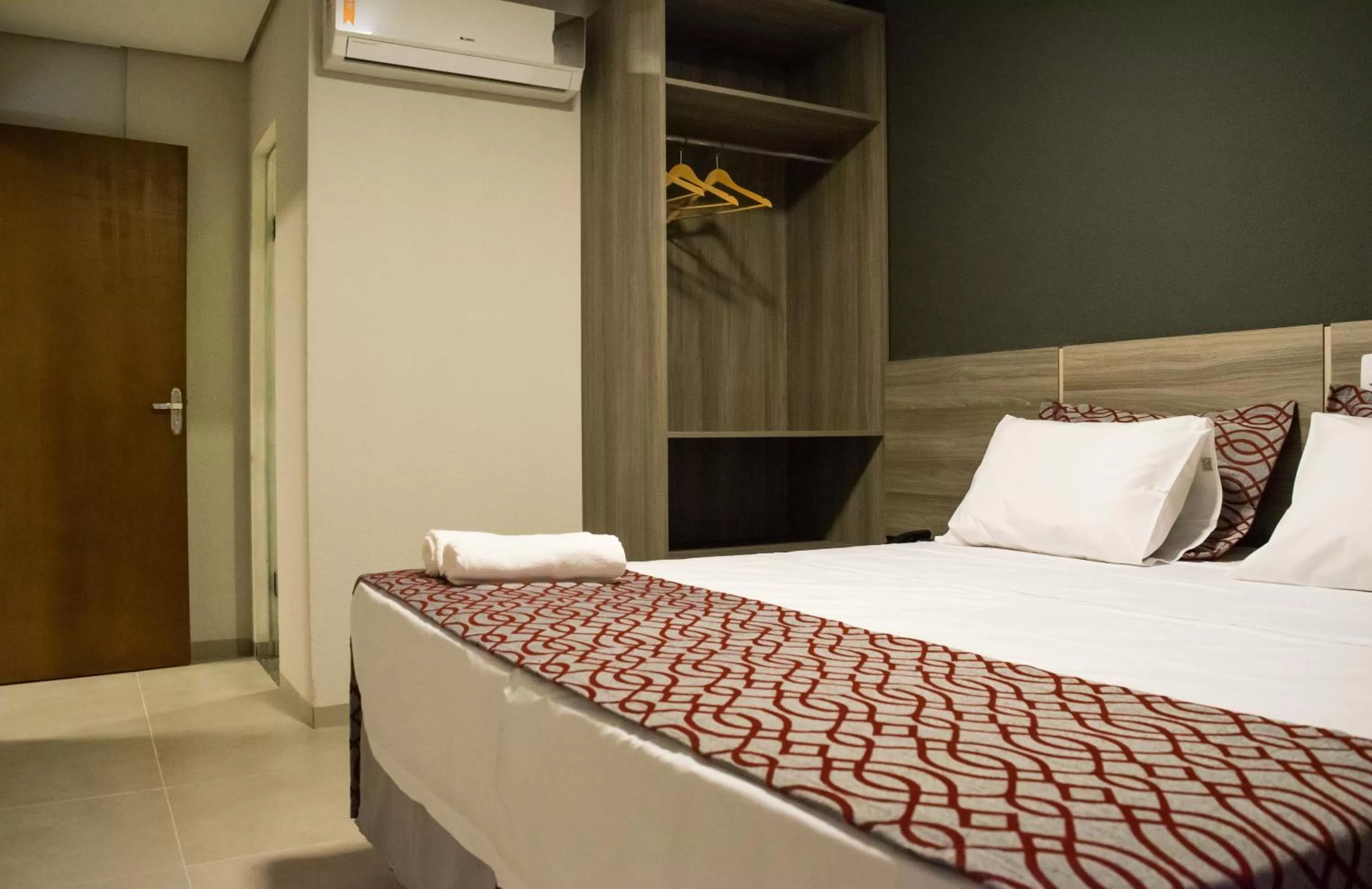 Bed in 103 Hotel & Flats