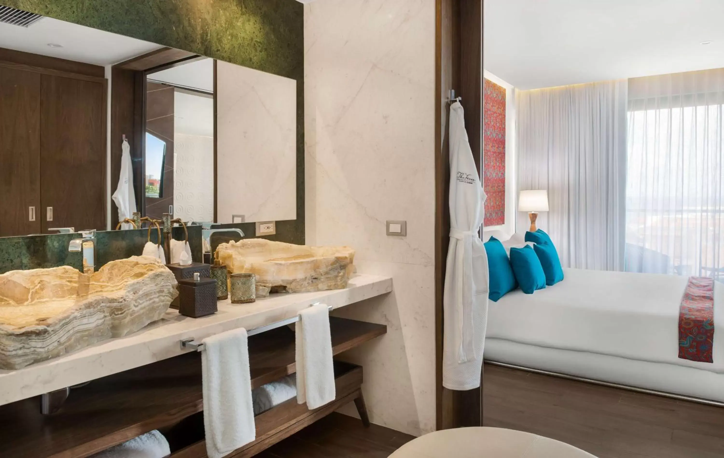 Bed, Bathroom in The Fives Downtown Hotel & Residences, Curio Collection by Hilton