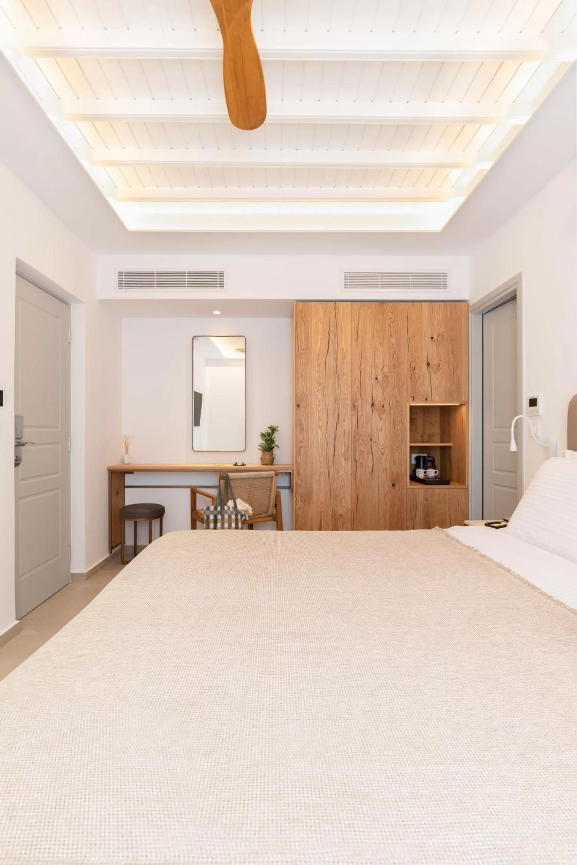 Photo of the whole room, Bed in Elena Hotel Mykonos