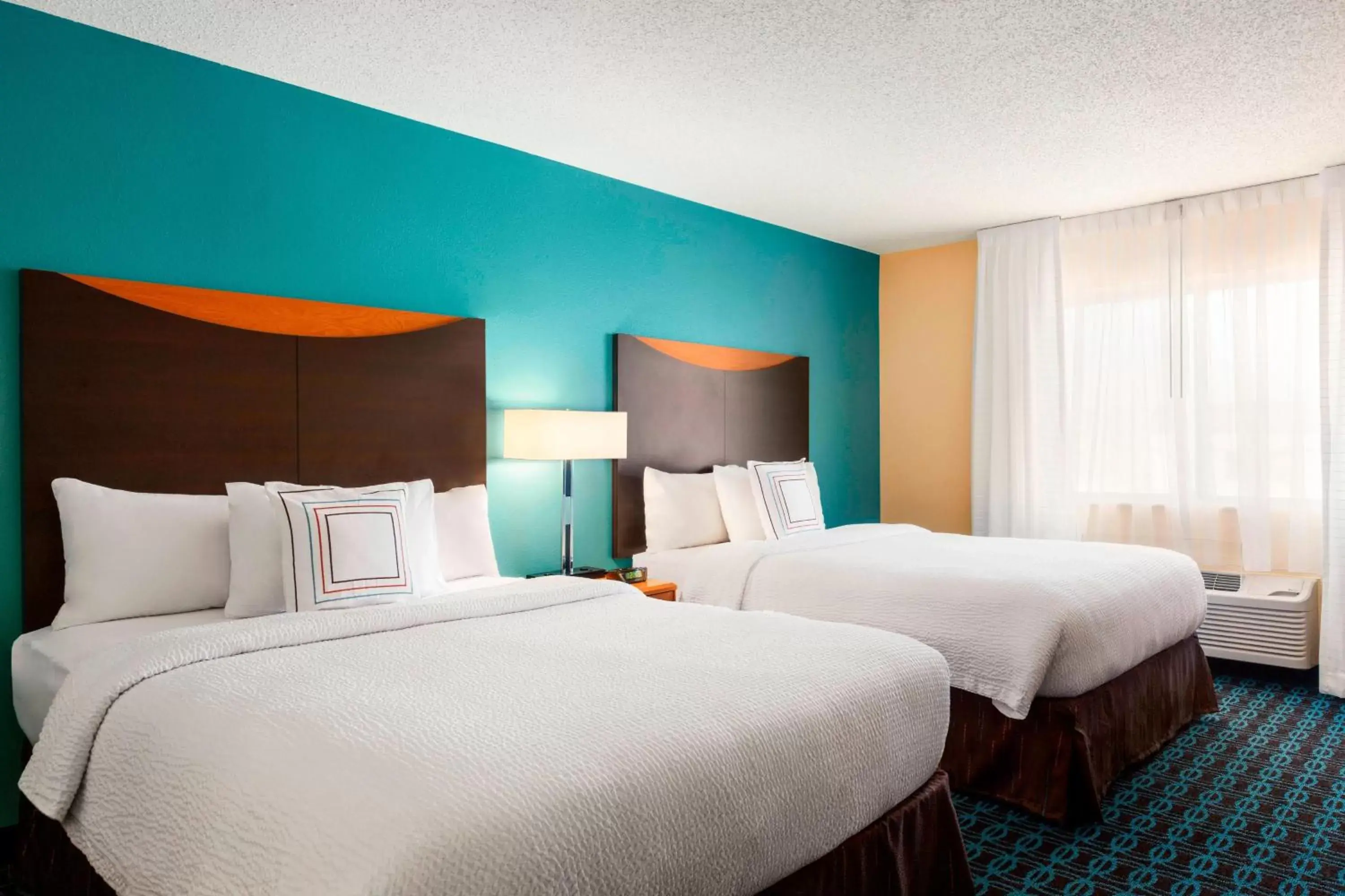 Photo of the whole room, Bed in Fairfield Inn & Suites Oklahoma City Quail Springs/South Edmond