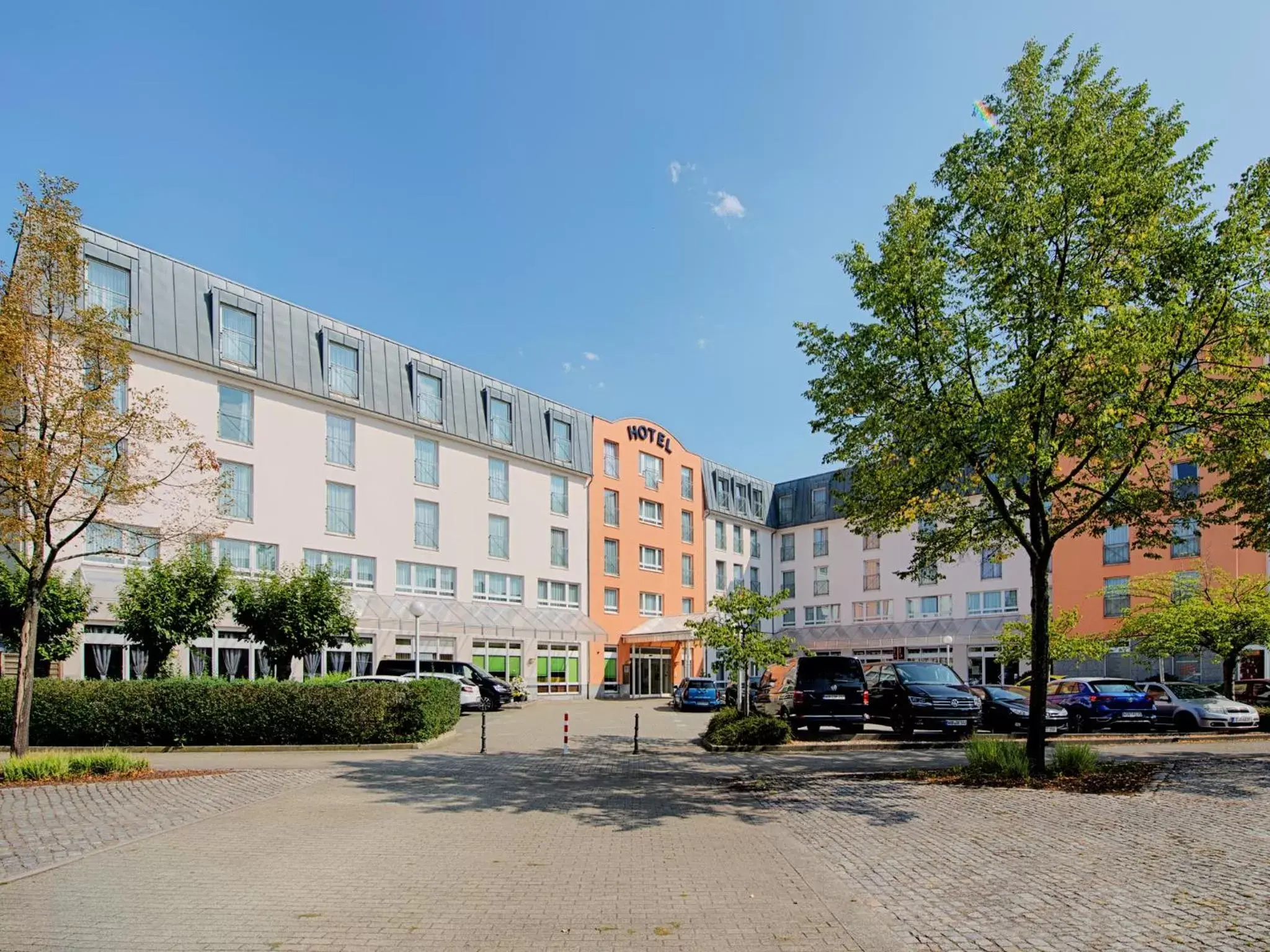 Property Building in ACHAT Hotel Zwickau