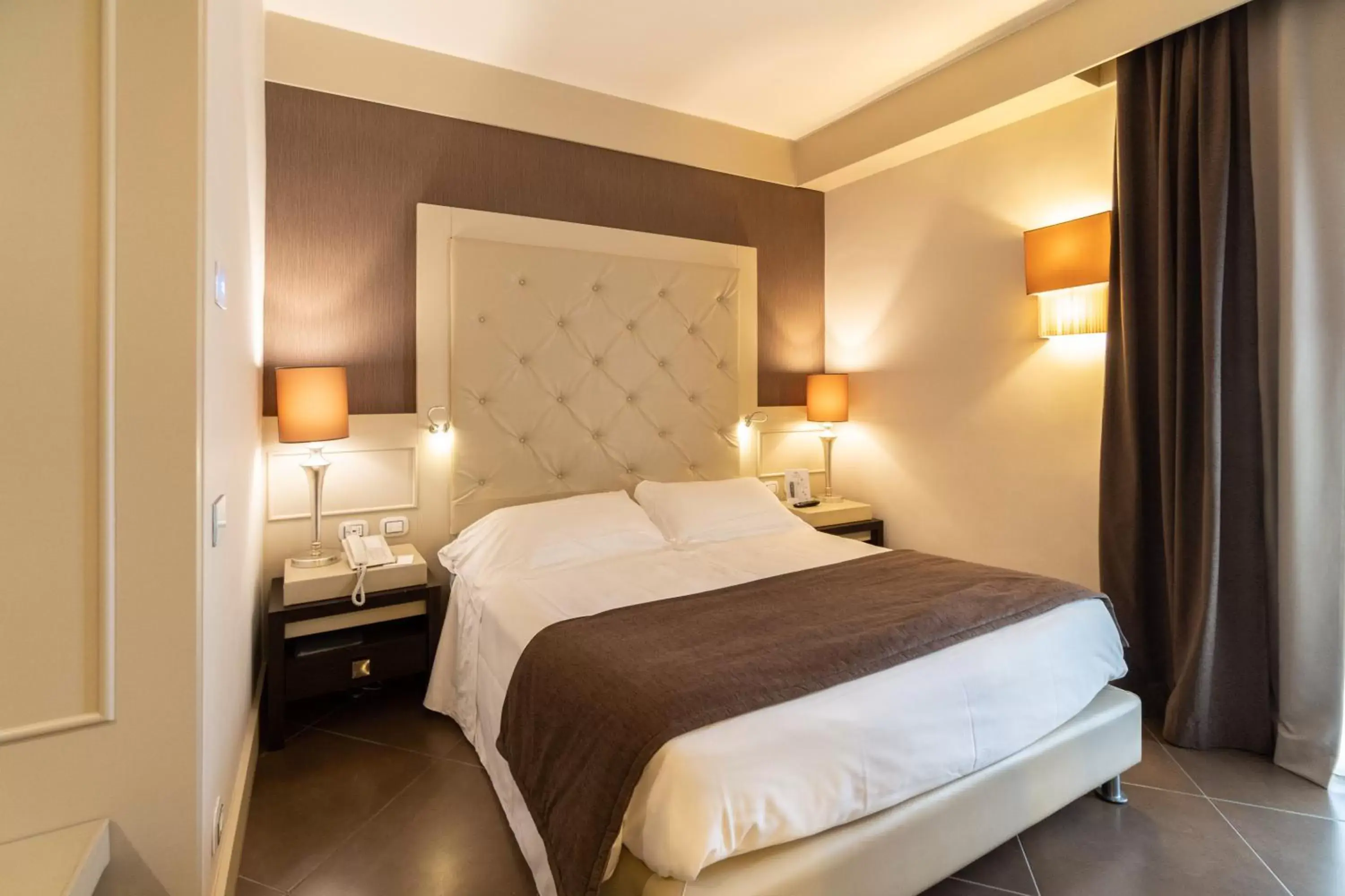 Bed in Best Western Plus Hotel Perla Del Porto
