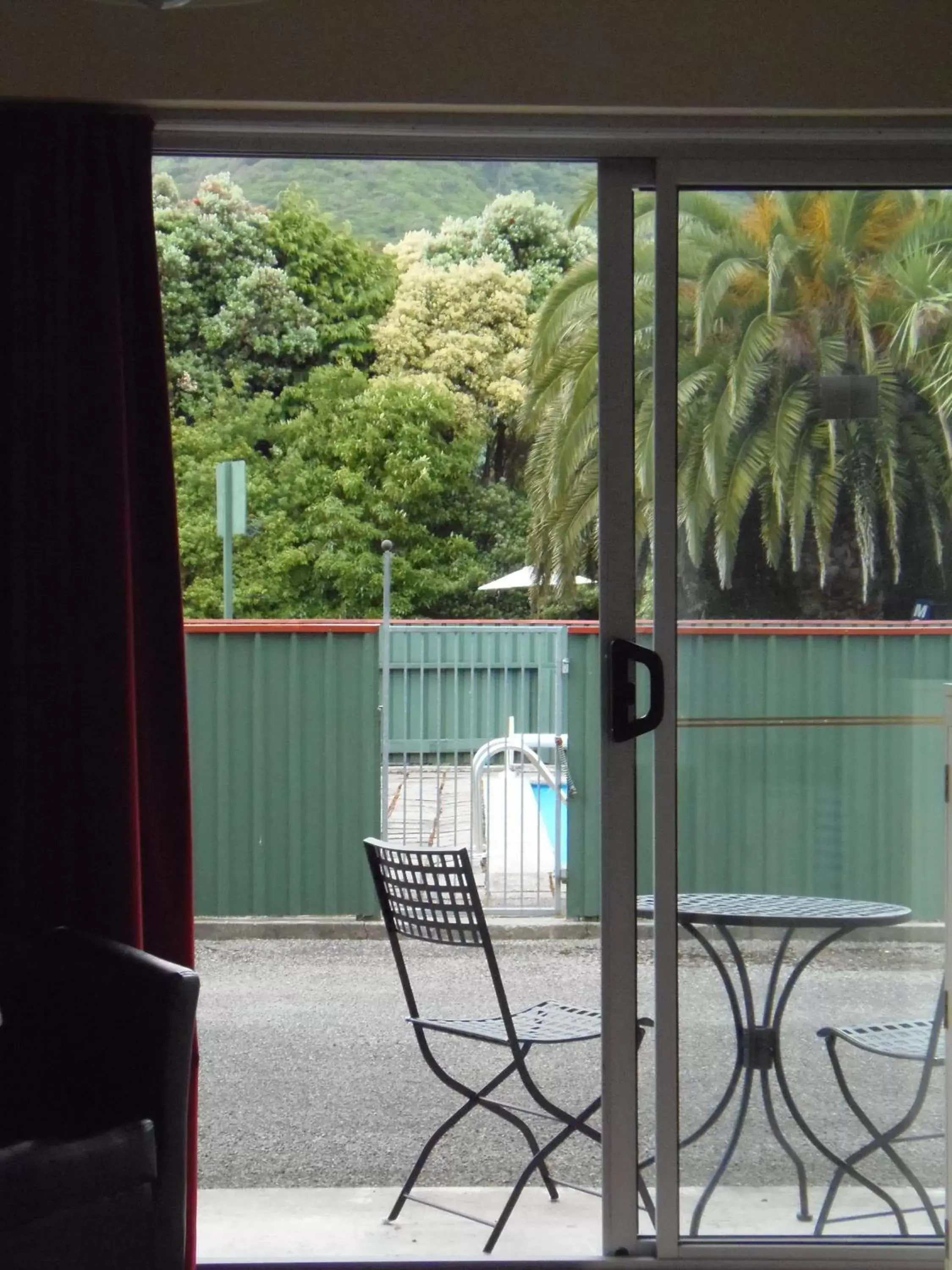 Balcony/Terrace in Kapiti Gateway Motel