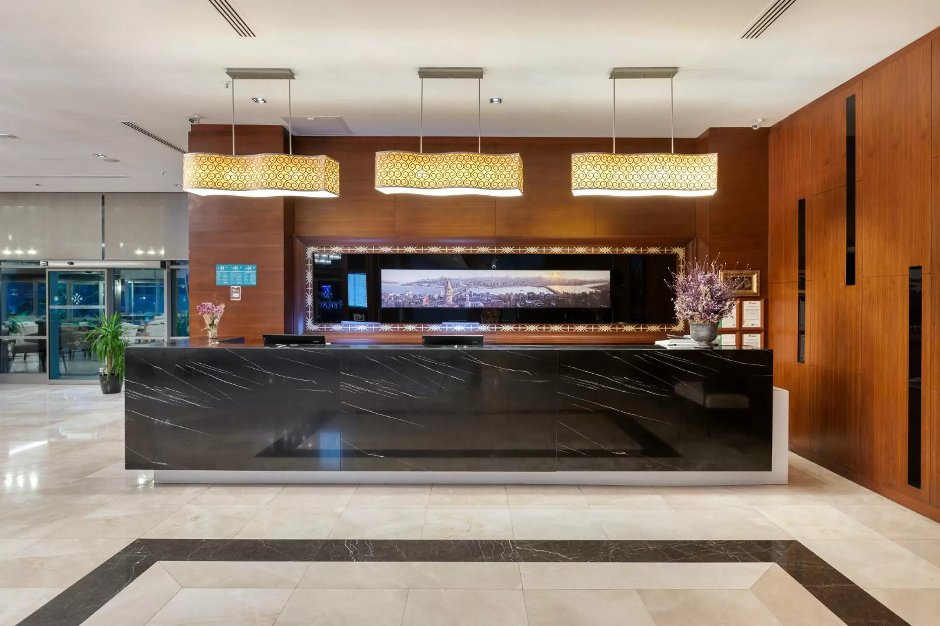 Lobby or reception in Miracle Istanbul Asia Airport Hotel & Spa