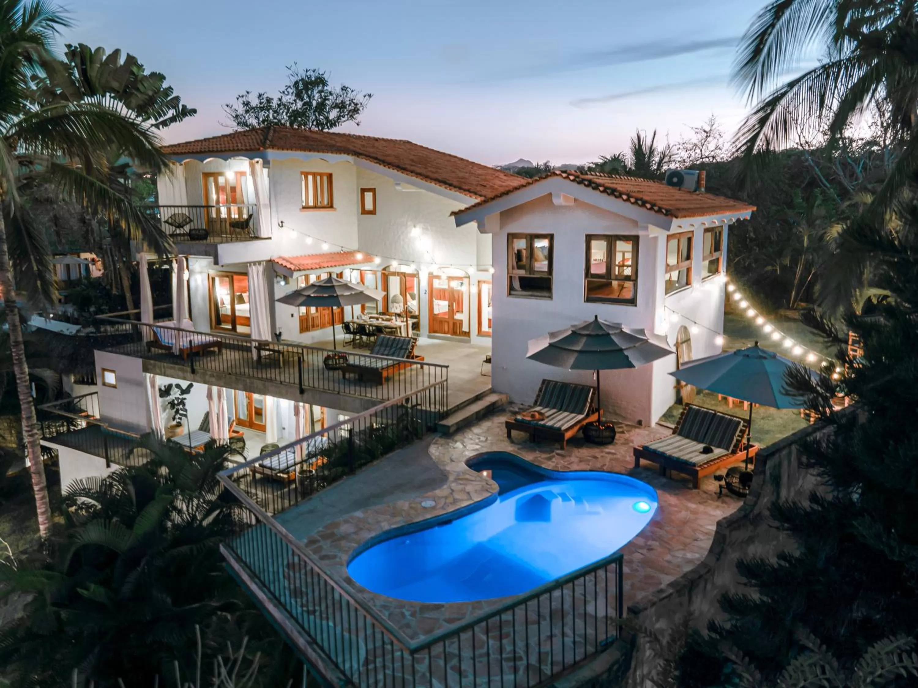 Night in DISTRITO 88 - Hotel Boutique Only Adults